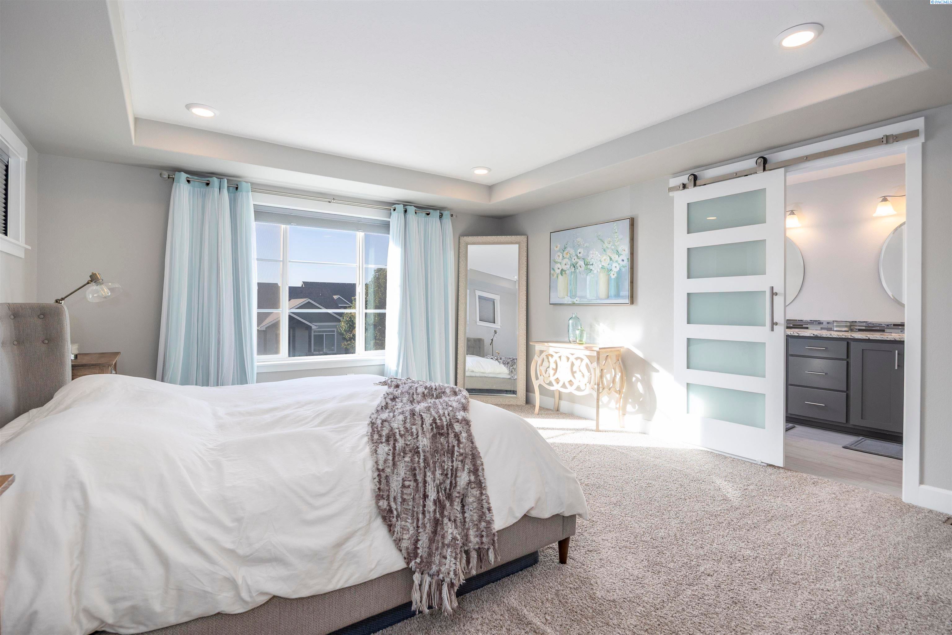 Pasco, Washington, 99301, United States, 3 Bedrooms Bedrooms, ,3 BathroomsBathrooms,Residential,For Sale,2012523