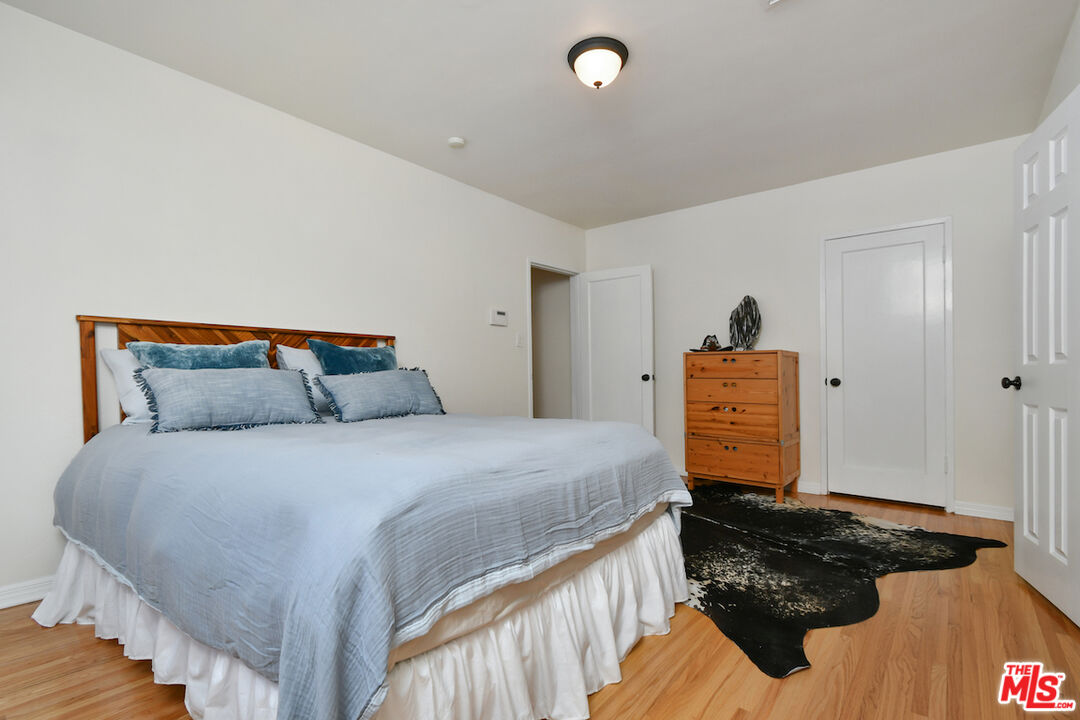 Los Angeles, California, 90077, United States, 3 Bedrooms Bedrooms, ,2 BathroomsBathrooms,Residential,For Sale,1901054