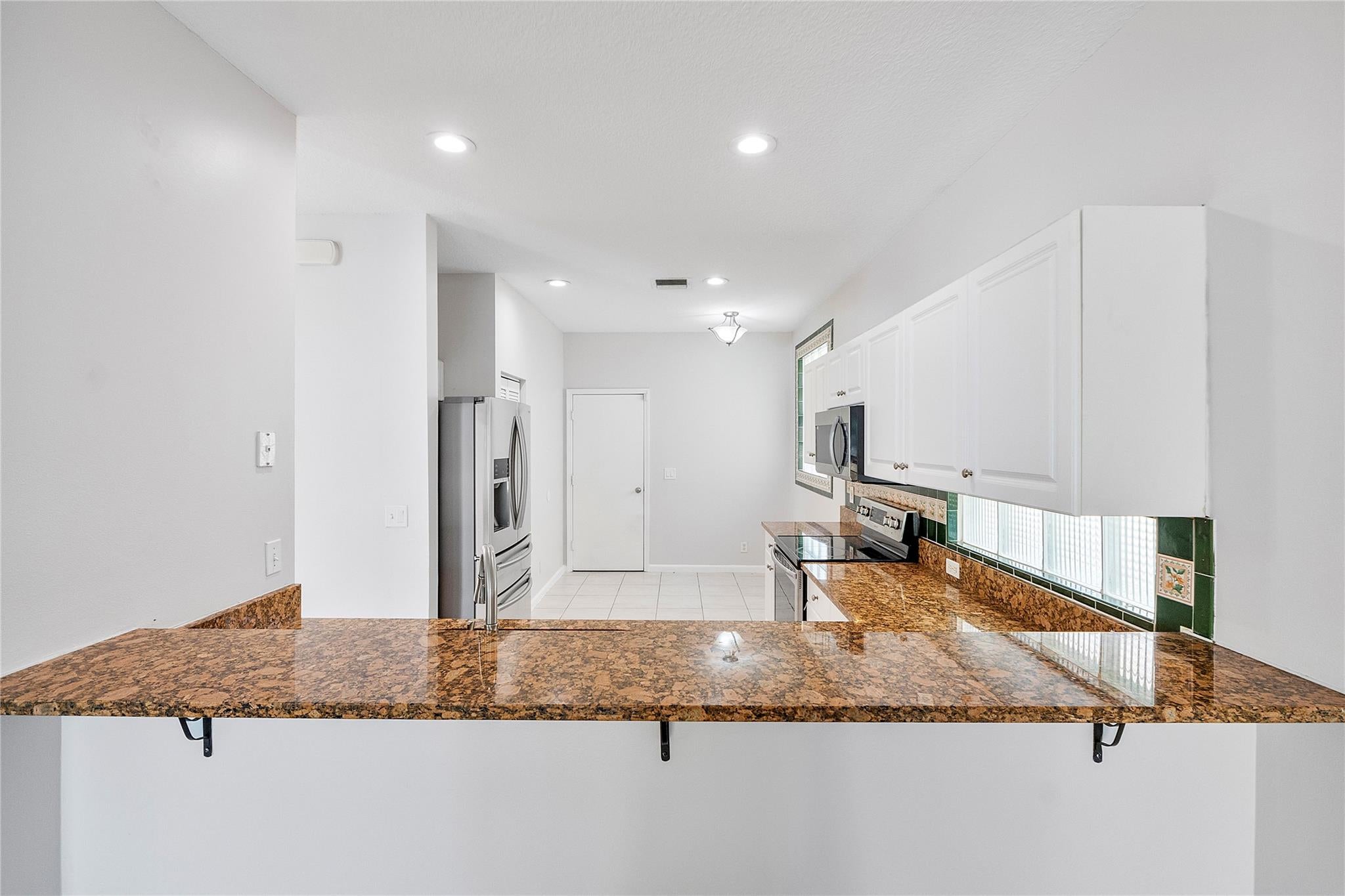 Coral Springs, Florida, 33071, United States, 3 Bedrooms Bedrooms, ,3 BathroomsBathrooms,Residential,For Sale,1977675