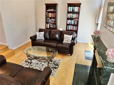 TORR, California, 90503, United States, 3 Bedrooms Bedrooms, ,3 BathroomsBathrooms,Residential,For Sale,2042409