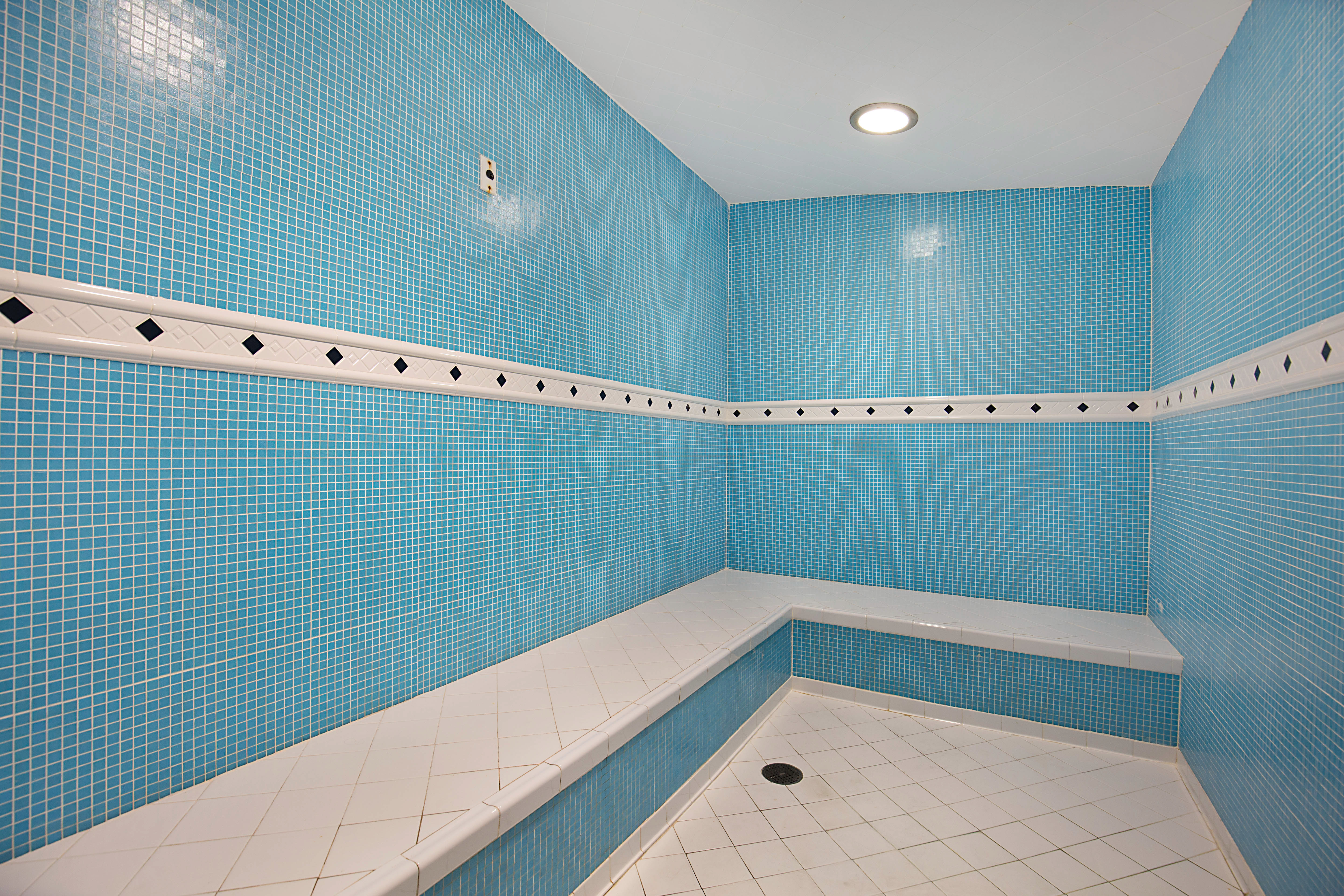  2640 Lake Shore Drive, Riviera Beach, FL, 33404 - 物件實景