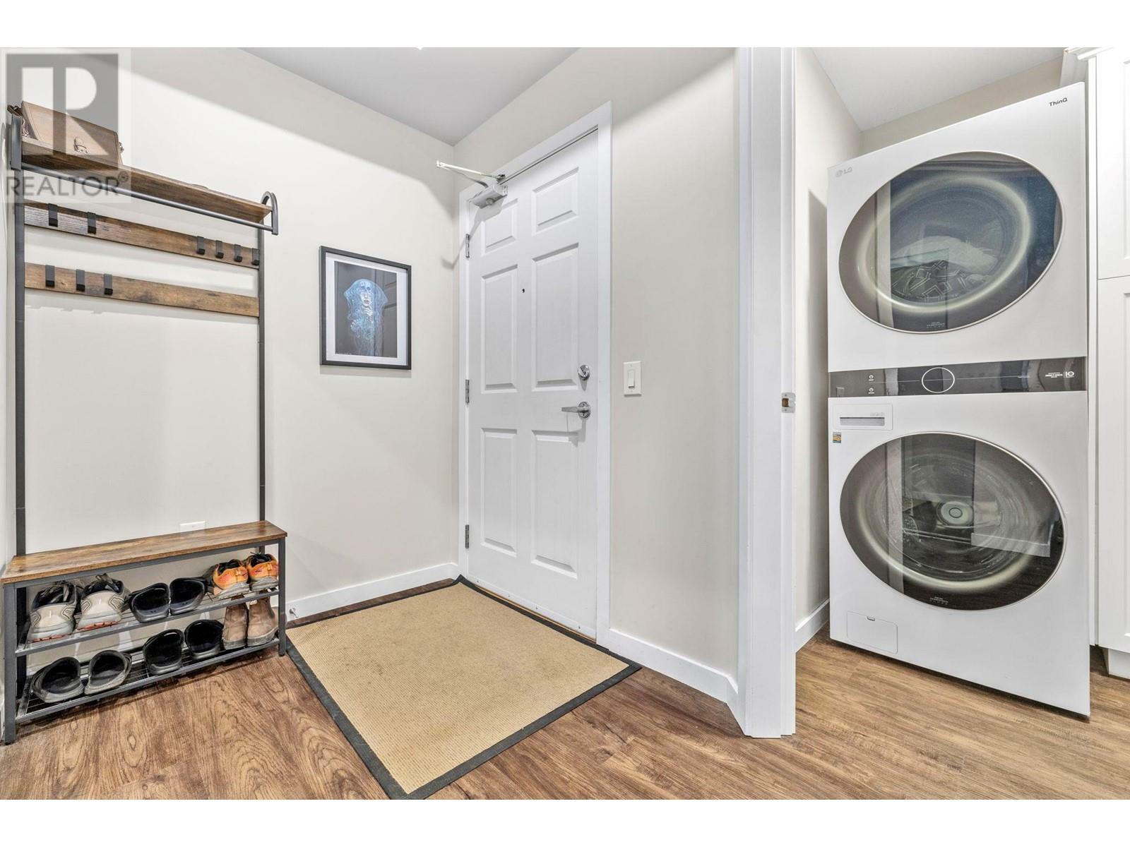 KELOWNA, British Columbia, V1W 1A4, CA, 2 Bedrooms Bedrooms, ,2 BathroomsBathrooms,Residential,For Sale,1837989
