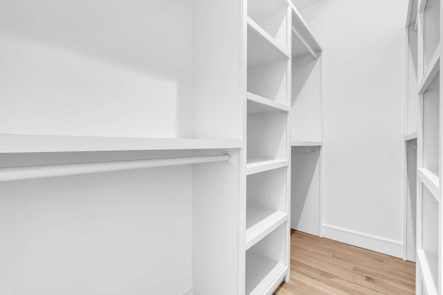 Jersey City, New Jersey, 07306, United States, 2 Bedrooms Bedrooms, ,2 BathroomsBathrooms,Residential,For Sale,1925343