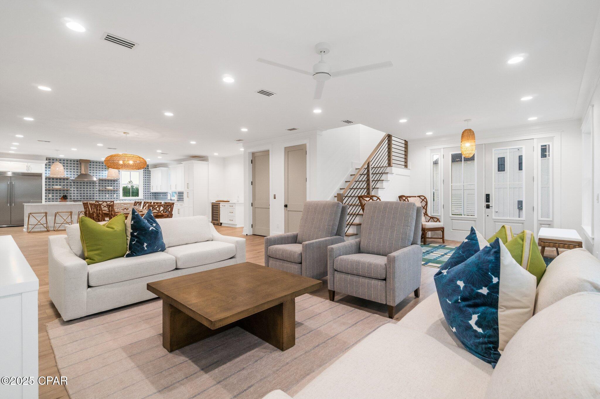 Mexico Beach, Florida, 32456, United States, 5 Bedrooms Bedrooms, ,5 BathroomsBathrooms,Residential,For Sale,1981847