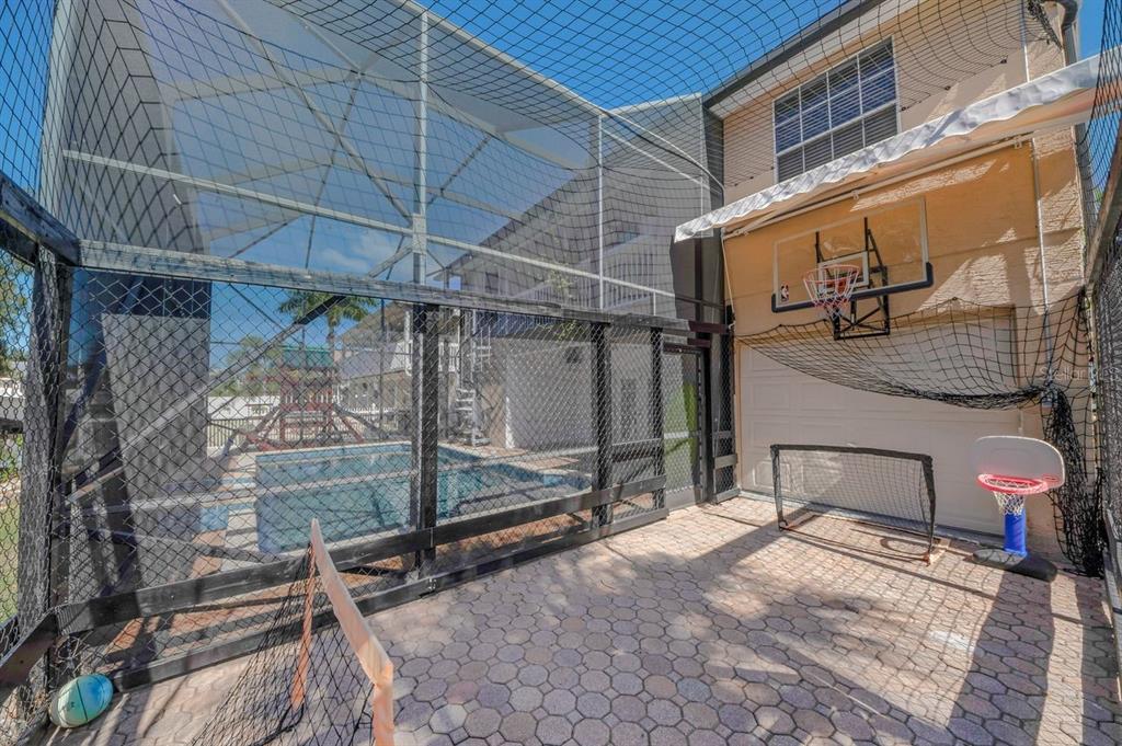 New Port Richey, Florida, 34653, United States, 4 Bedrooms Bedrooms, ,5 BathroomsBathrooms,Residential,For Sale,1989406