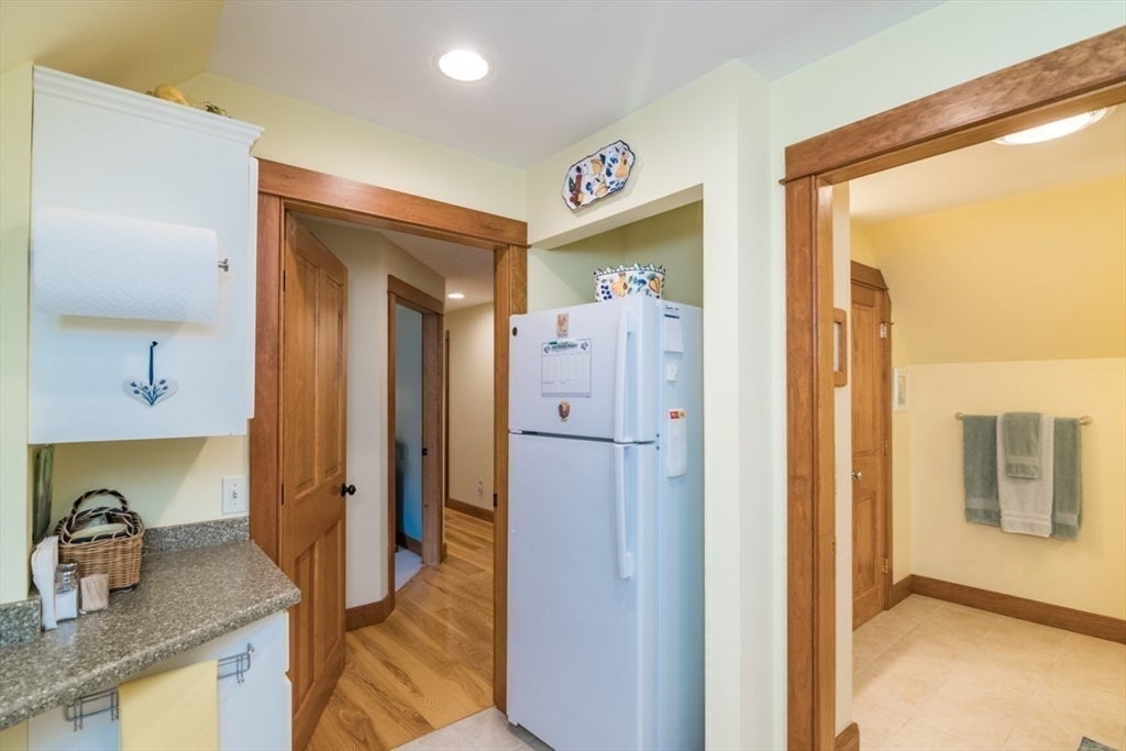 Gill, Massachusetts, 01354, United States, 4 Bedrooms Bedrooms, ,5 BathroomsBathrooms,Residential,For Sale,1848395