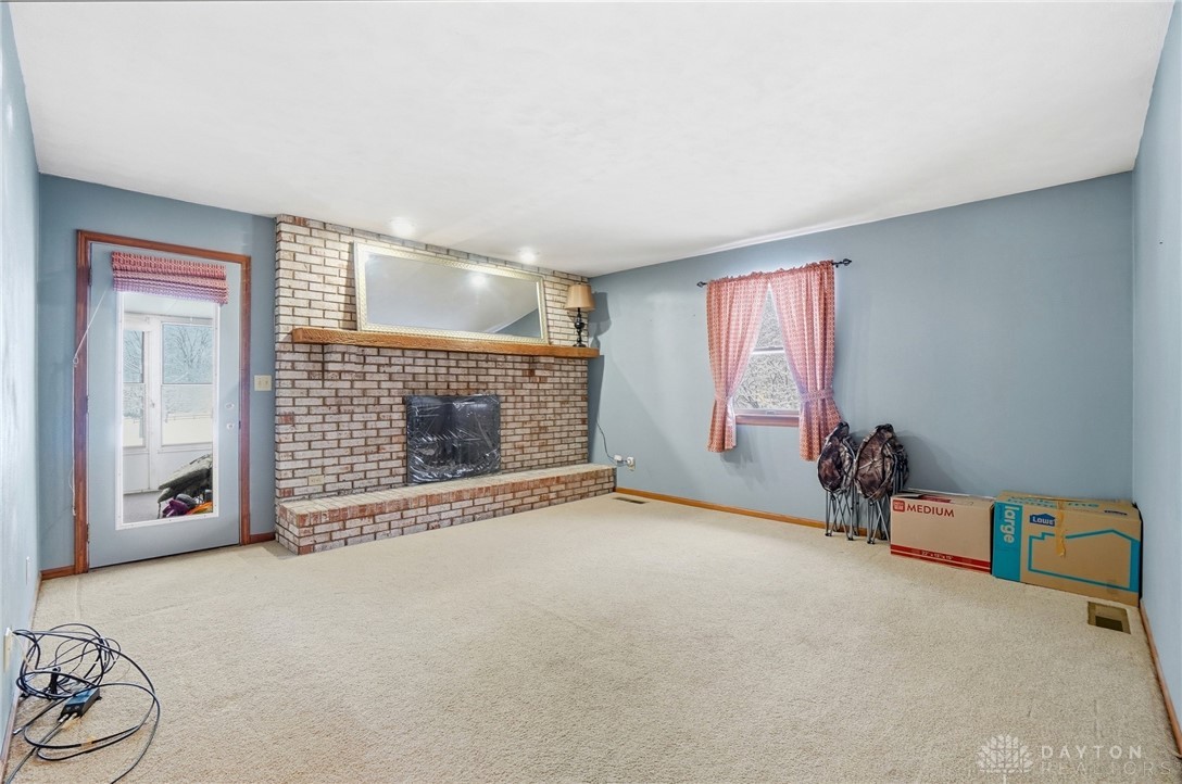 Bellbrook, Ohio, 45305, United States, 3 Bedrooms Bedrooms, ,2 BathroomsBathrooms,Residential,For Sale,2001982