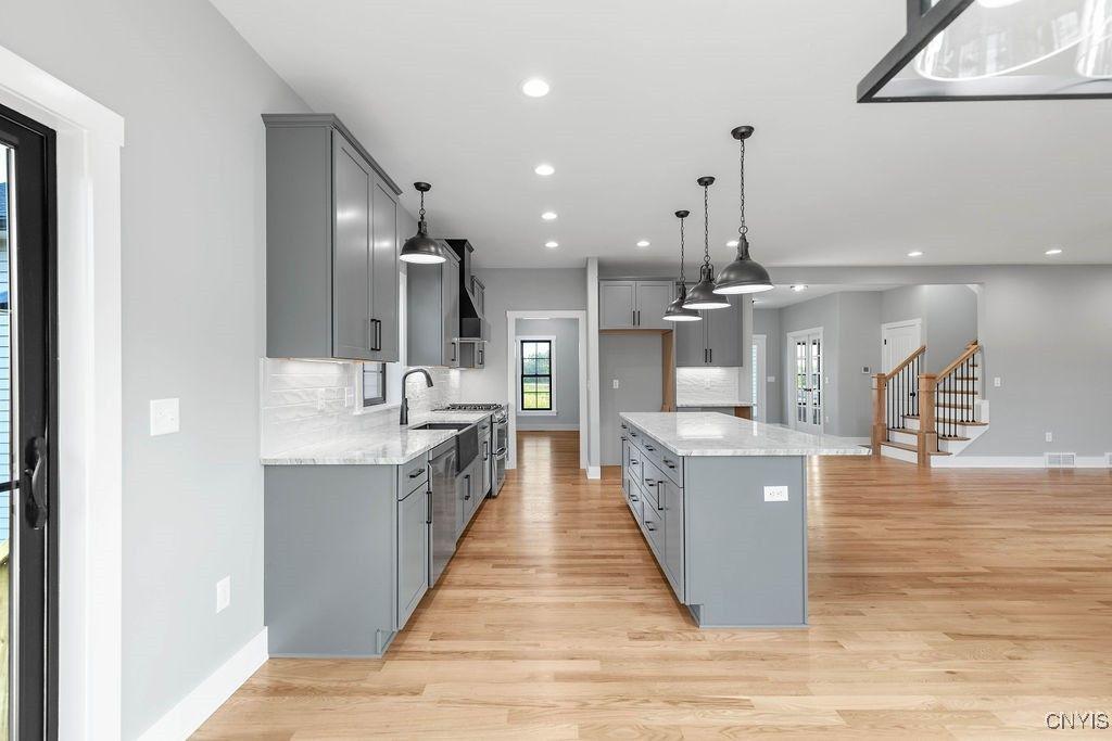 Syracuse, New York, 13215, United States, 3 Bedrooms Bedrooms, ,3 BathroomsBathrooms,Residential,For Sale,1778206