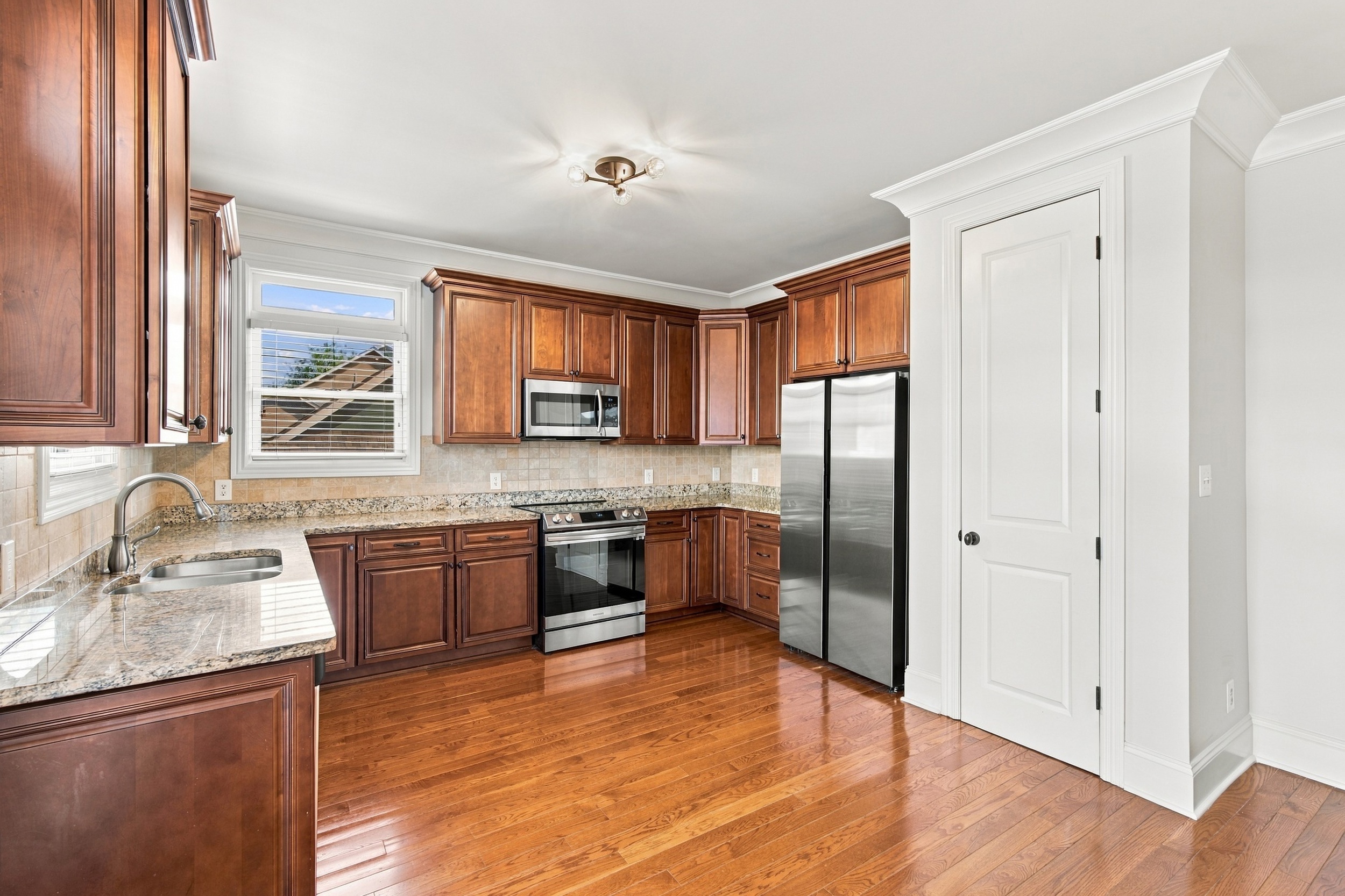  6413 Lincoln Park Place NW - 物件實景
