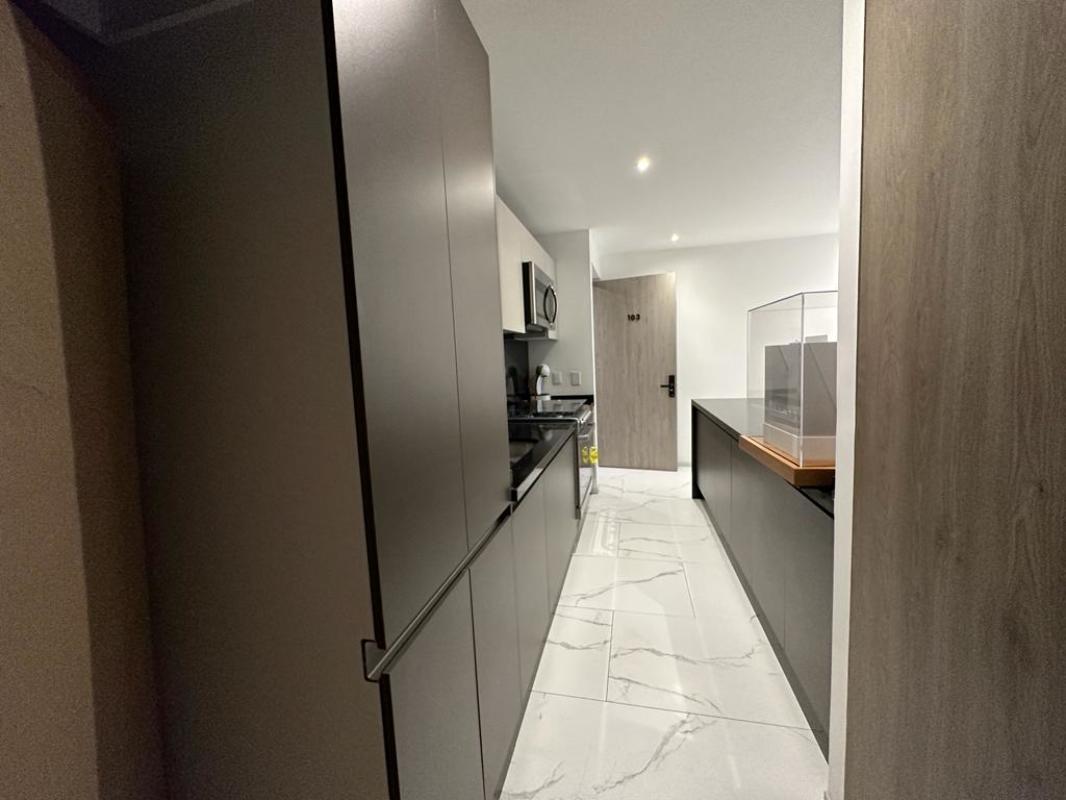 Rio Rhin, Cuauhtémoc, Ciudad de México, 06500, Mexico, 2 Bedrooms Bedrooms, ,2 BathroomsBathrooms,Residential,For Sale,Rio Rhin,1444001