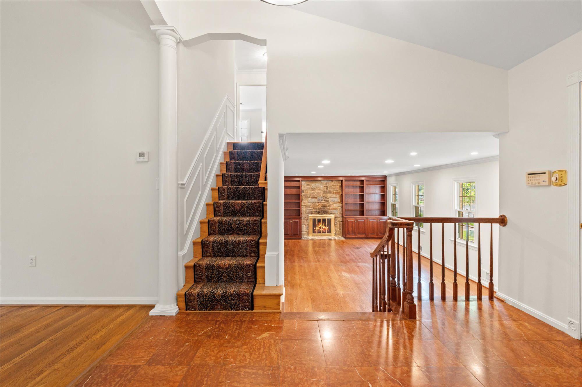  6212 Nethercombe Court, Mclean, VA, 22101 - 物件實景