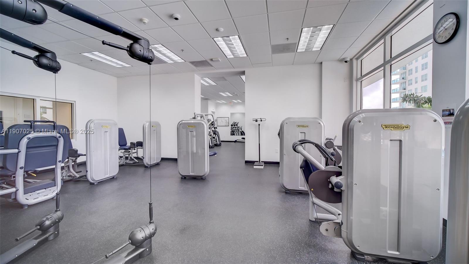 Miami, Florida, 33131, United States, 1 Bedroom Bedrooms, ,1 BathroomBathrooms,Residential,For Sale,1986520