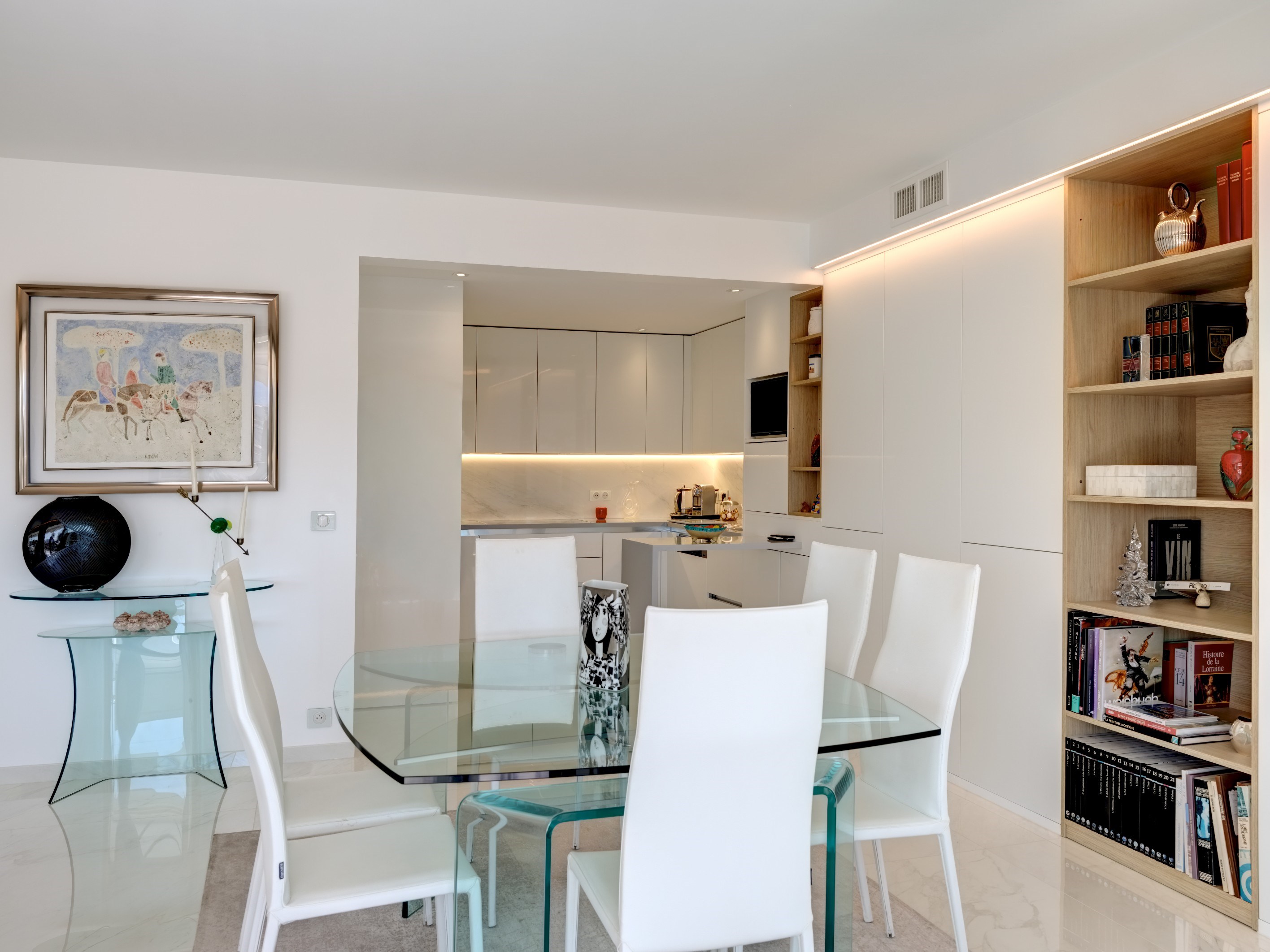  Le Cannet 2 bedroom apartment with terrace near Cannes French Riviera investmen… - 物件實景