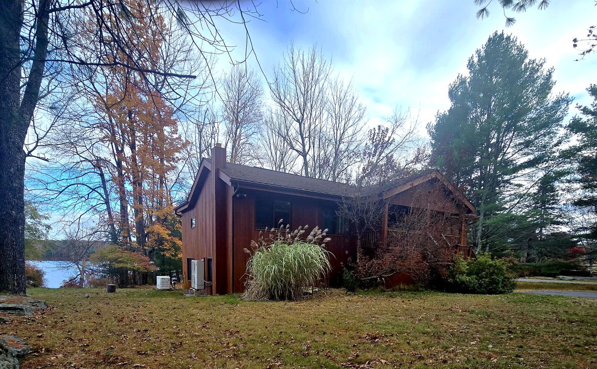 Forestburgh, New York, 12777, United States, 3 Bedrooms Bedrooms, ,2 BathroomsBathrooms,Residential,For Sale,1990436