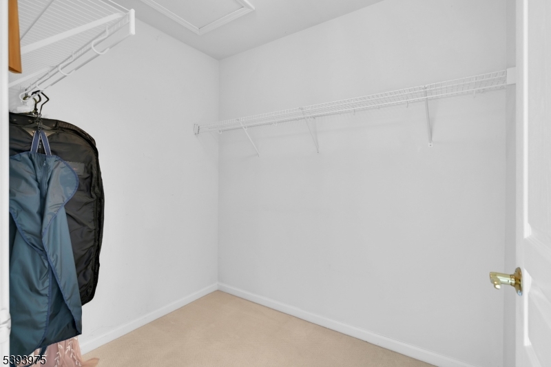 Franklin Twp., New Jersey, 08873, United States, 3 Bedrooms Bedrooms, ,3 BathroomsBathrooms,Residential,For Sale,1991014