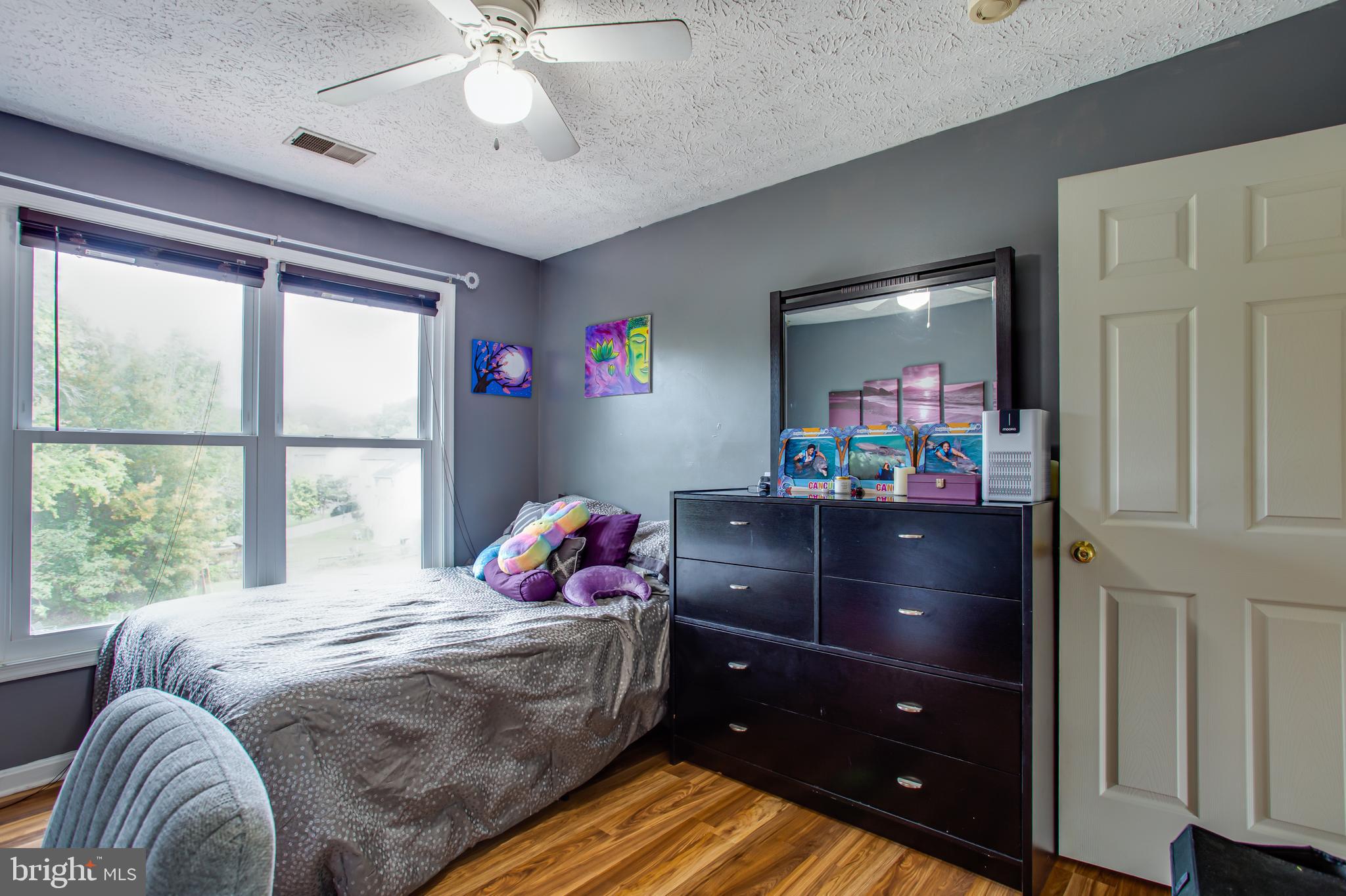 Waldorf, Maryland, 20601, United States, 5 Bedrooms Bedrooms, ,5 BathroomsBathrooms,Residential,For Sale,1977344