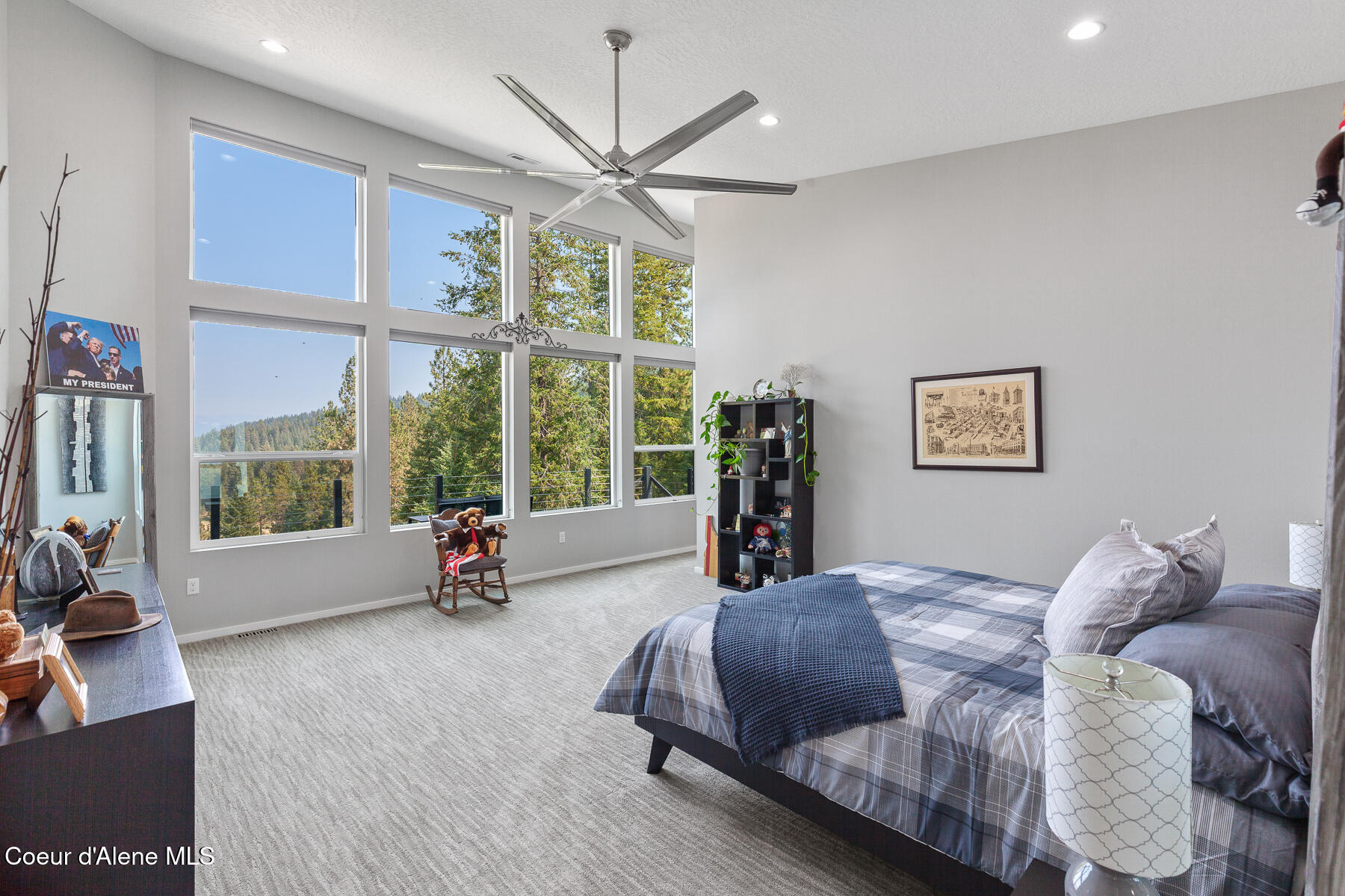 Coeur D'alene, Idaho, 83814, United States, 3 Bedrooms Bedrooms, ,Residential,For Sale,1942138