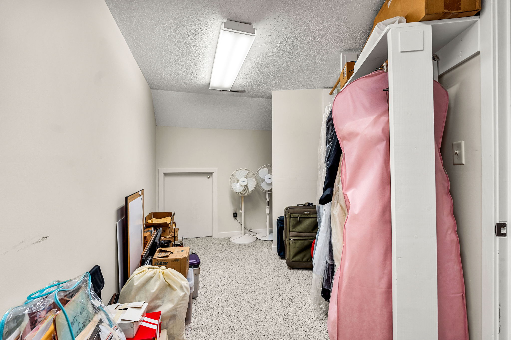  126 Merrimac, Newburyport, MA, 01950 - 物件實景