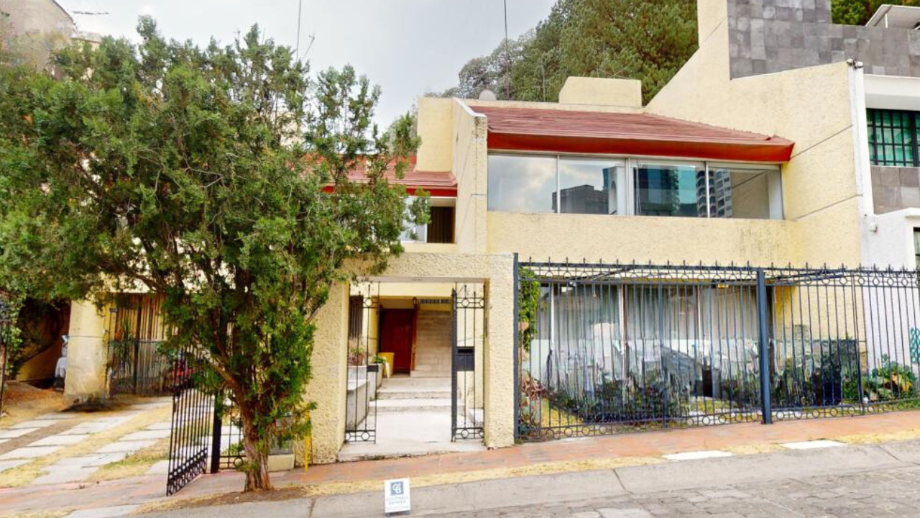 Fuentes de los Murmullos, Huixquilucan, Estado de méxico, 52788, Mexico, 3 Bedrooms Bedrooms, ,2 BathroomsBathrooms,Residential,For Sale,Fuentes de los Murmullos,1512779