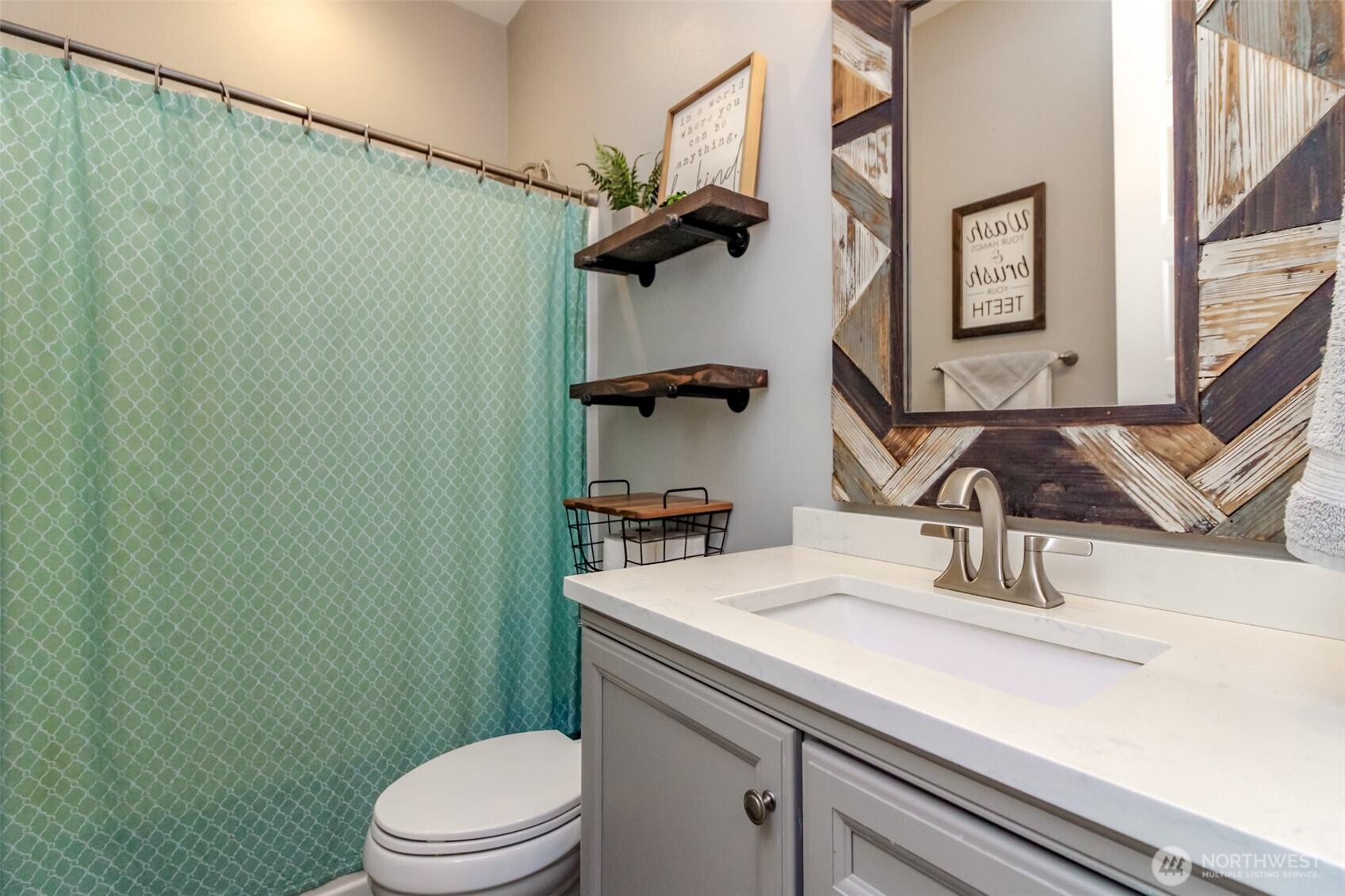 MAPLE VALLEY, Washington, 98038, United States, 3 Bedrooms Bedrooms, ,3 BathroomsBathrooms,Residential,For Sale,1947059