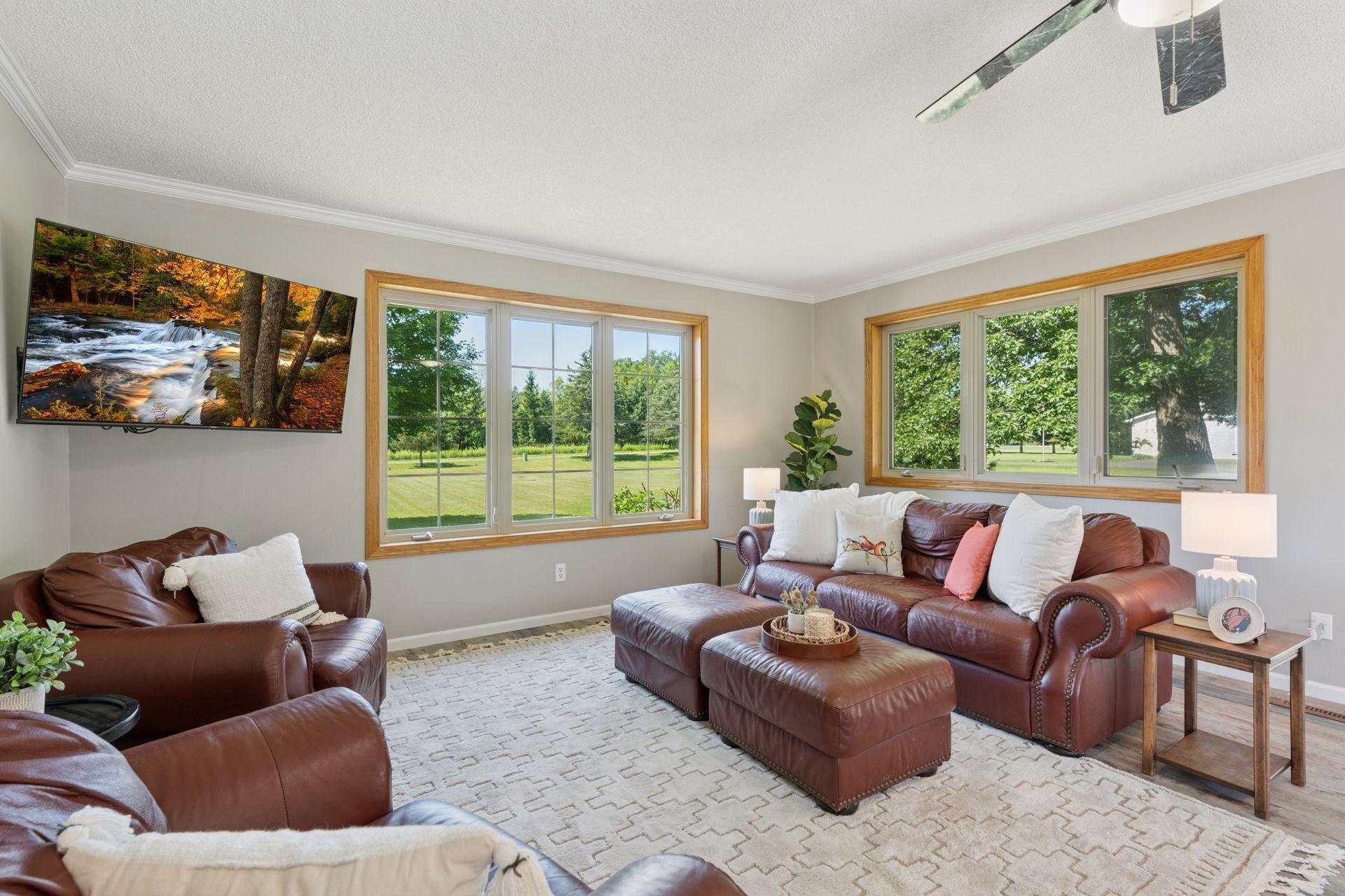 Chisago Lake Twp, Minnesota, 55073, United States, 4 Bedrooms Bedrooms, ,2 BathroomsBathrooms,Residential,For Sale,1912277