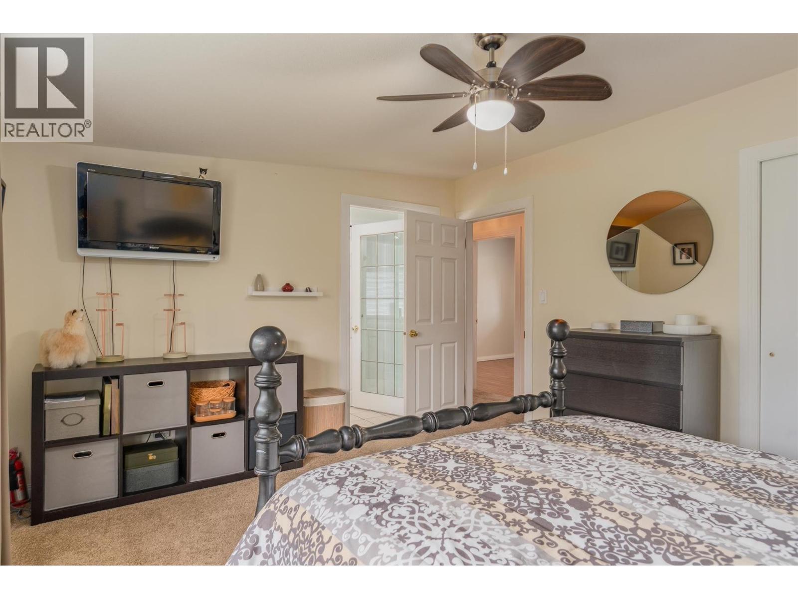 CASTLEGAR, British Columbia, V1N 2S5, CA, 5 Bedrooms Bedrooms, ,3 BathroomsBathrooms,Residential,For Sale,1918306
