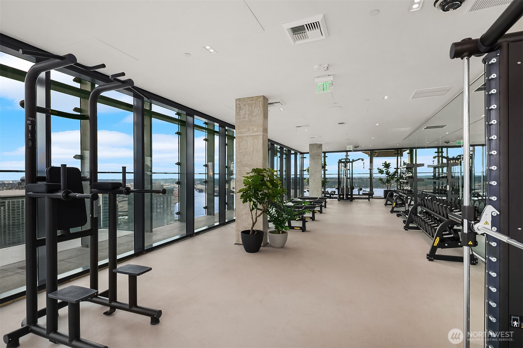 Seattle, Washington, 98101, United States, 1 Bedroom Bedrooms, ,1 BathroomBathrooms,Residential,For Sale,1873895
