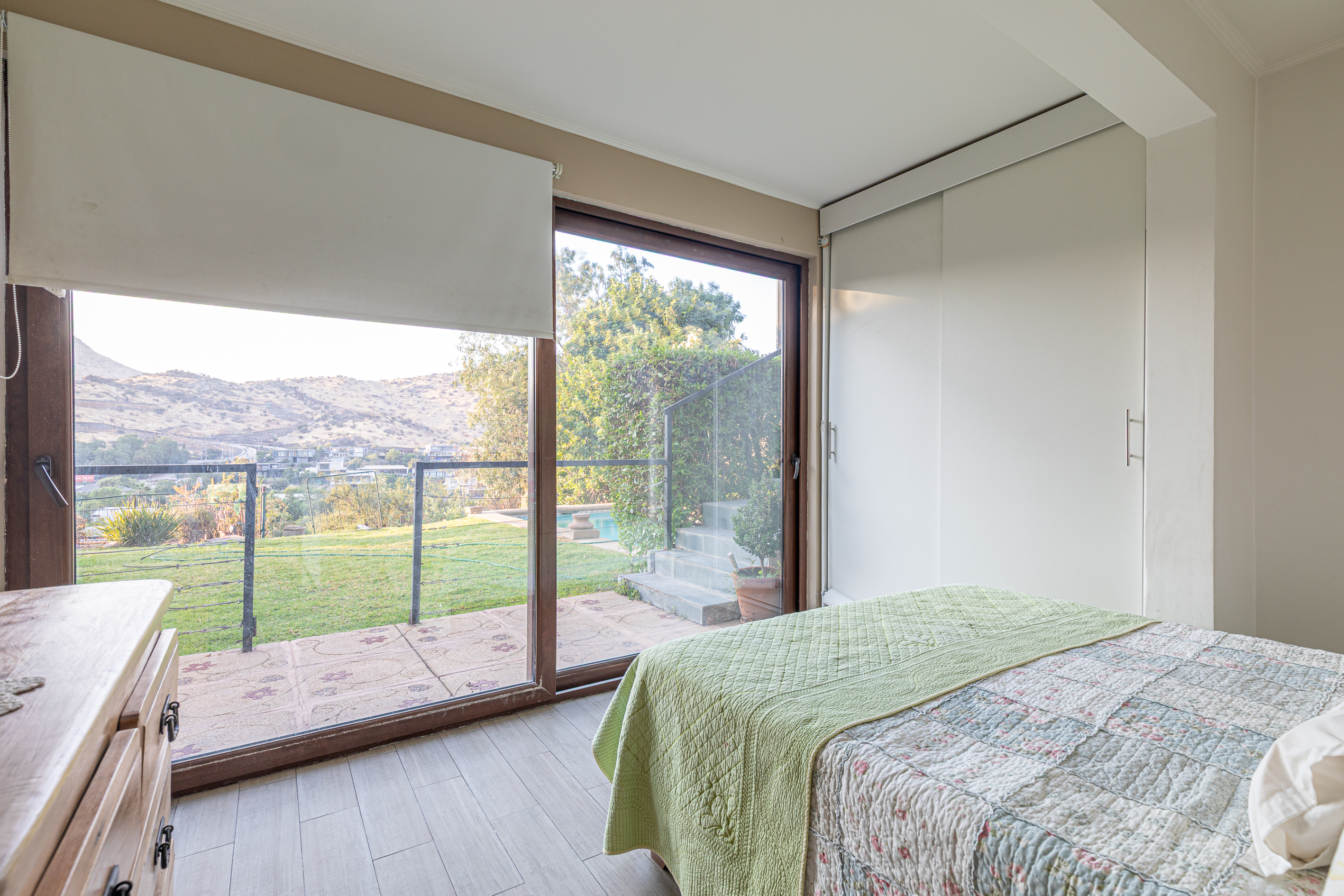  Modern style house in a gated community - 物件實景
