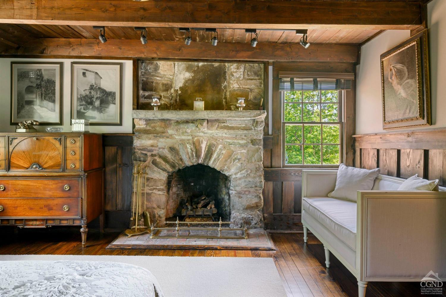 Tannersville, New York, 12485, United States, 6 Bedrooms Bedrooms, ,5 BathroomsBathrooms,Residential,For Sale,1947119