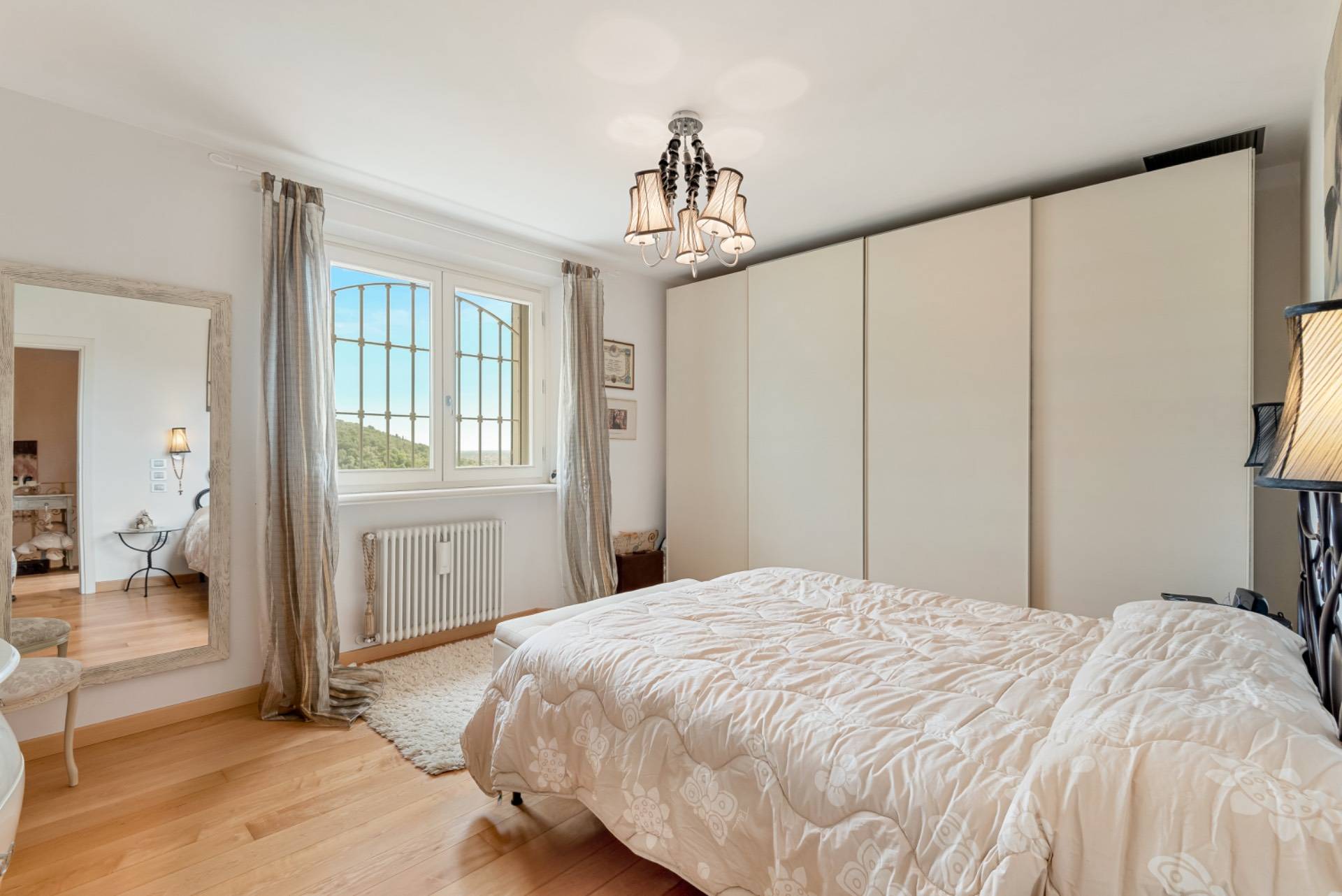Pietrasanta, Lucca, 55045, IT, 3 Bedrooms Bedrooms, ,3 BathroomsBathrooms,Residential,For Sale,1903530