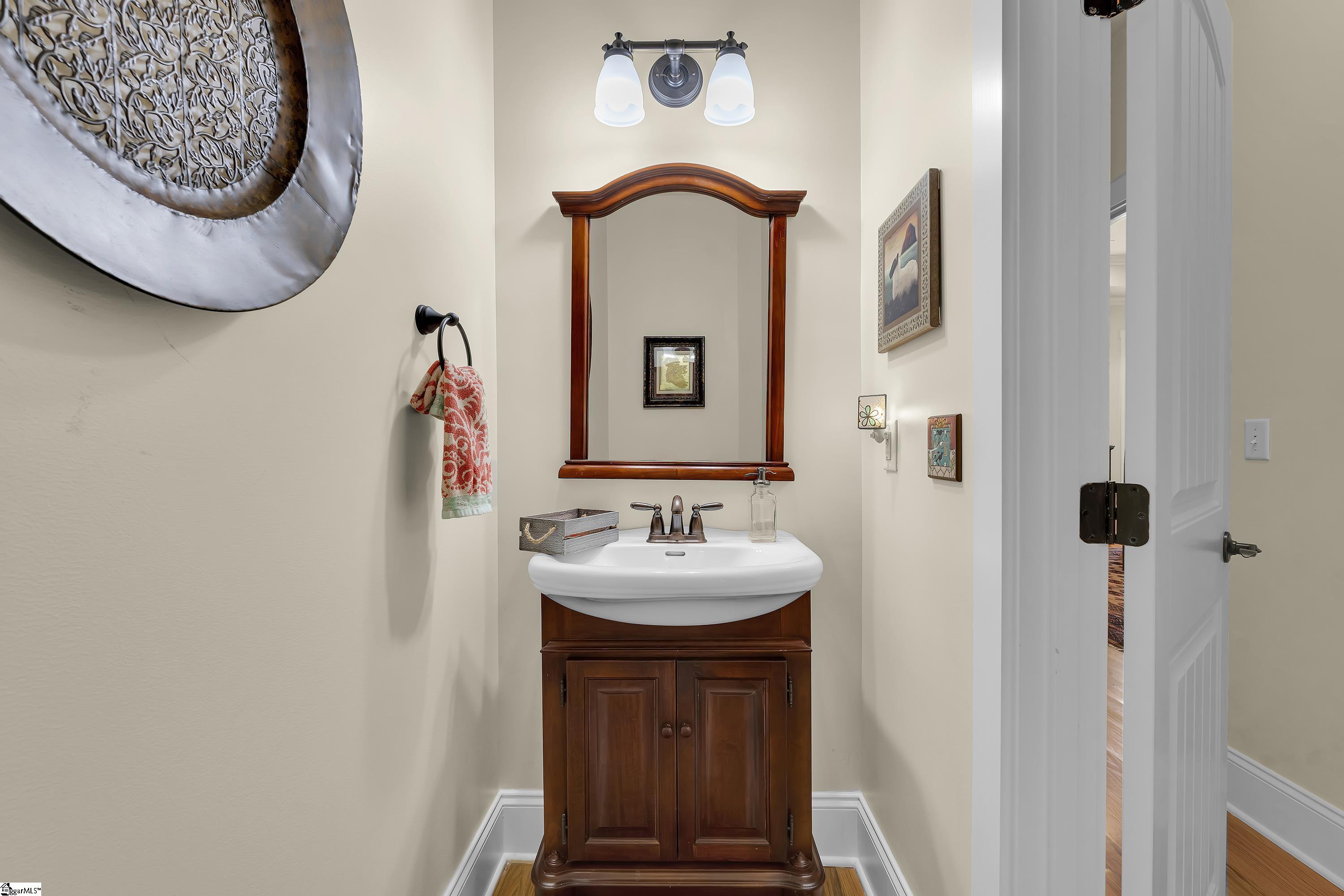 Simpsonville, South Carolina, 29681, United States, 4 Bedrooms Bedrooms, ,4 BathroomsBathrooms,Residential,For Sale,1986558