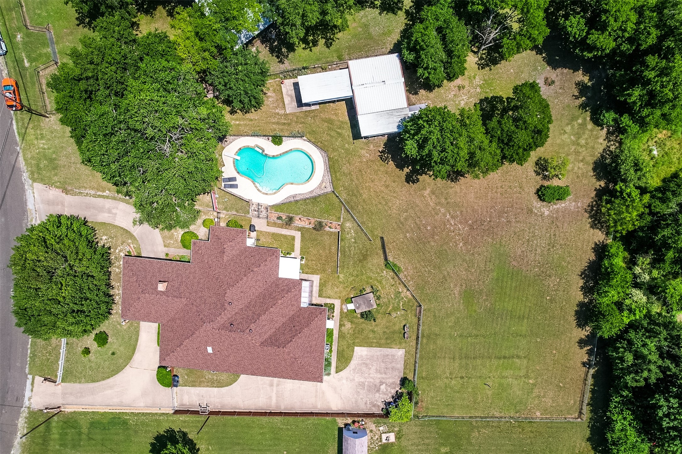 Ovilla, Texas, 75154, United States, 3 Bedrooms Bedrooms, ,4 BathroomsBathrooms,Residential,For Sale,1866219