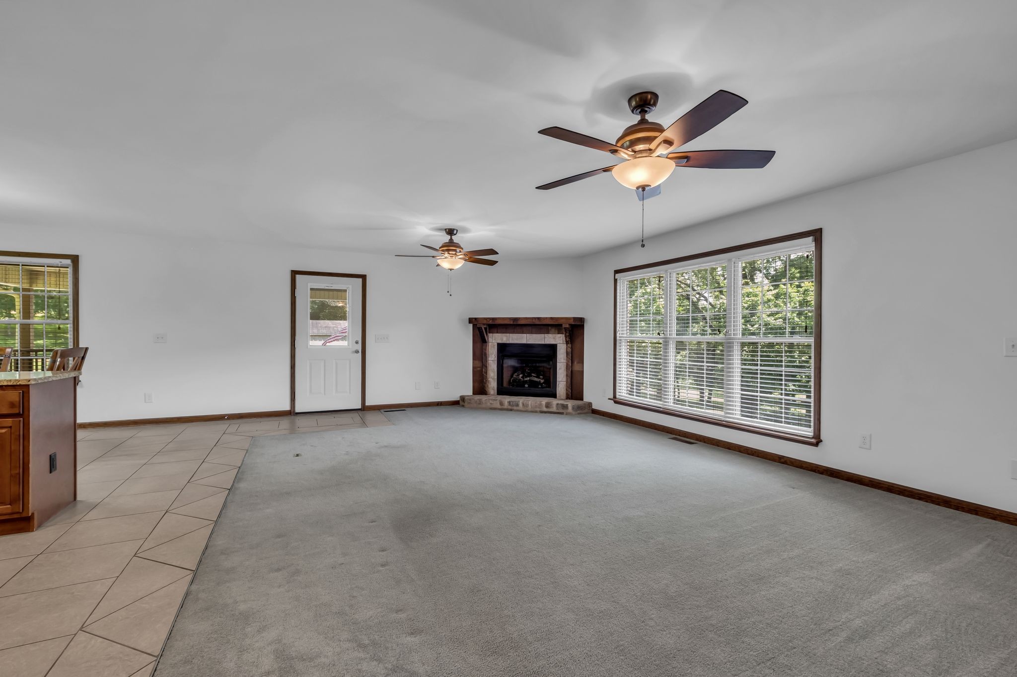 Whites Creek, Tennessee, 37189, United States, 3 Bedrooms Bedrooms, ,3 BathroomsBathrooms,Residential,For Sale,1895173