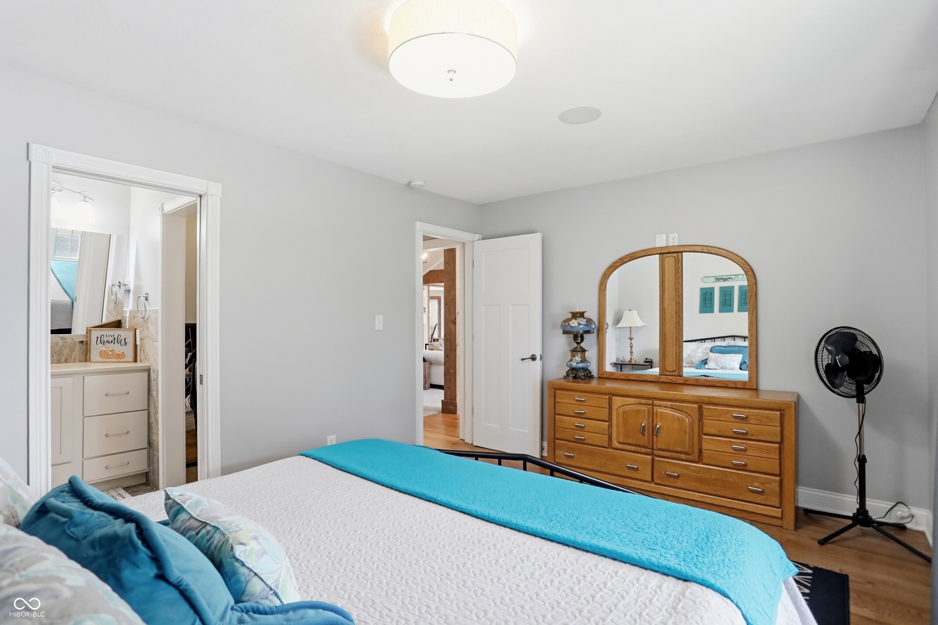 Bargersville, Indiana, 46106, United States, 5 Bedrooms Bedrooms, ,6 BathroomsBathrooms,Residential,For Sale,1992401