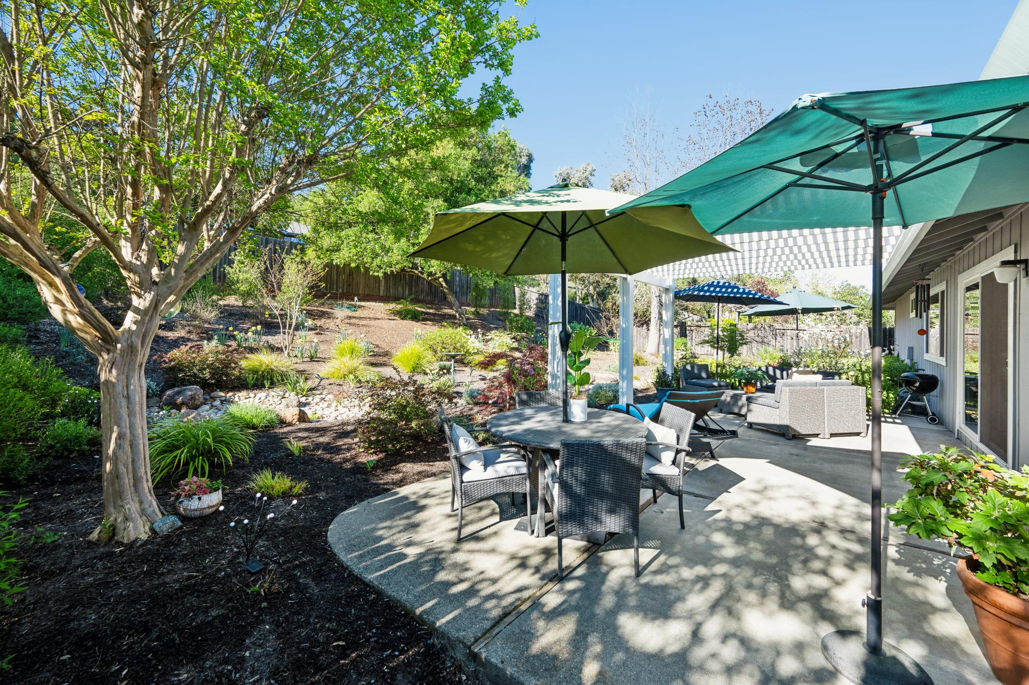  7284 Oakmont Drive - 物件實景