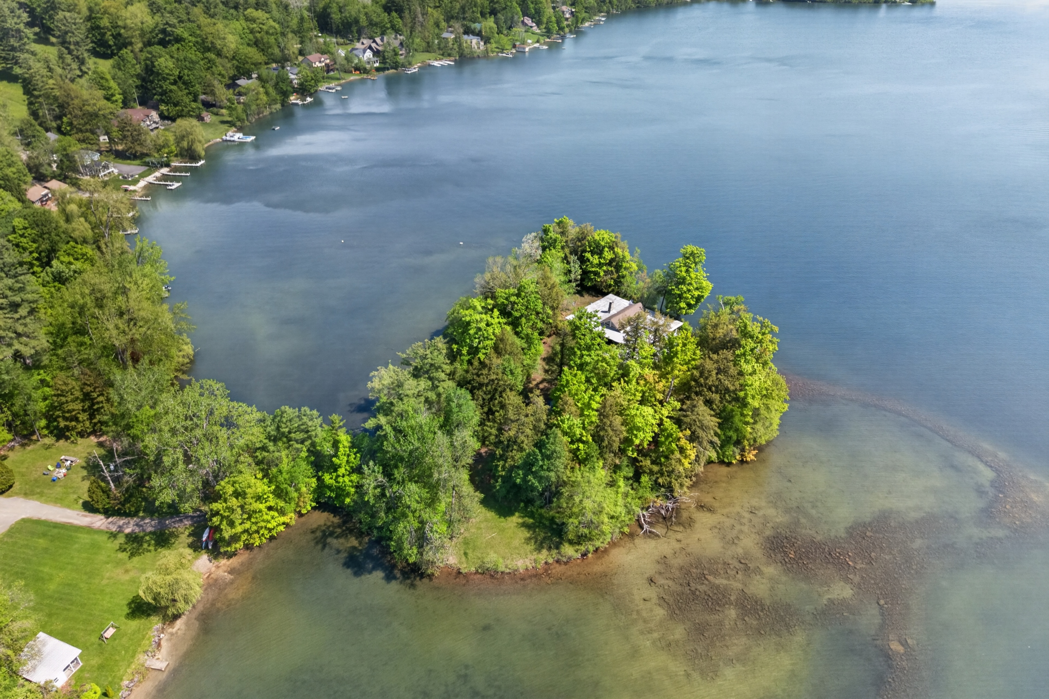  An Island of Your Own, in the Berkshires - 物件實景