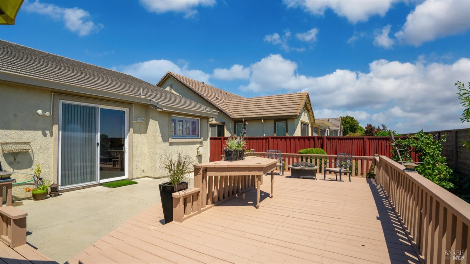Vacaville, California, 95687, United States, 2 Bedrooms Bedrooms, ,2 BathroomsBathrooms,Residential,For Sale,1911882