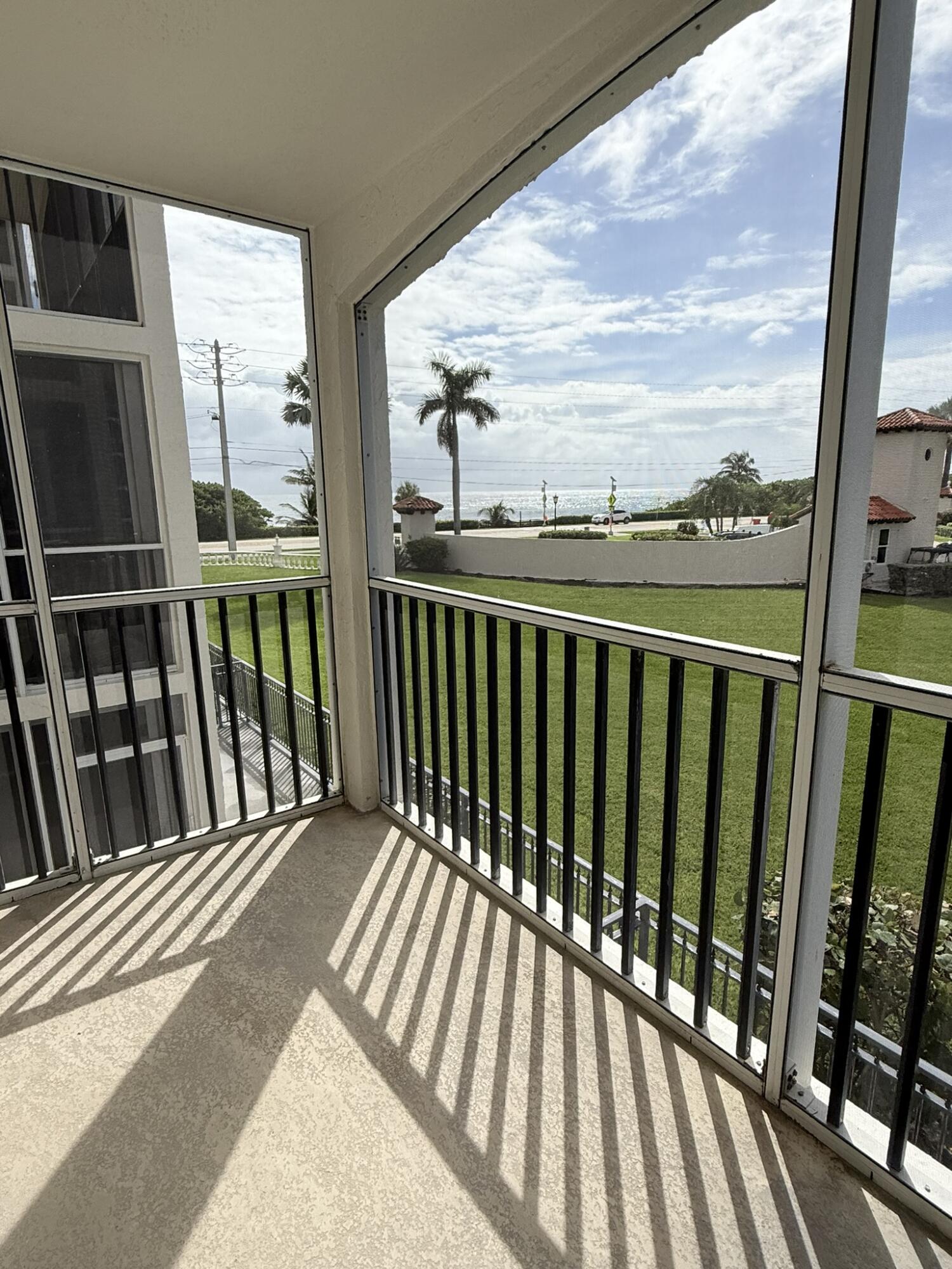 Boca Raton, Florida, 33431, United States, 2 Bedrooms Bedrooms, ,2 BathroomsBathrooms,Residential,For Sale,1957981