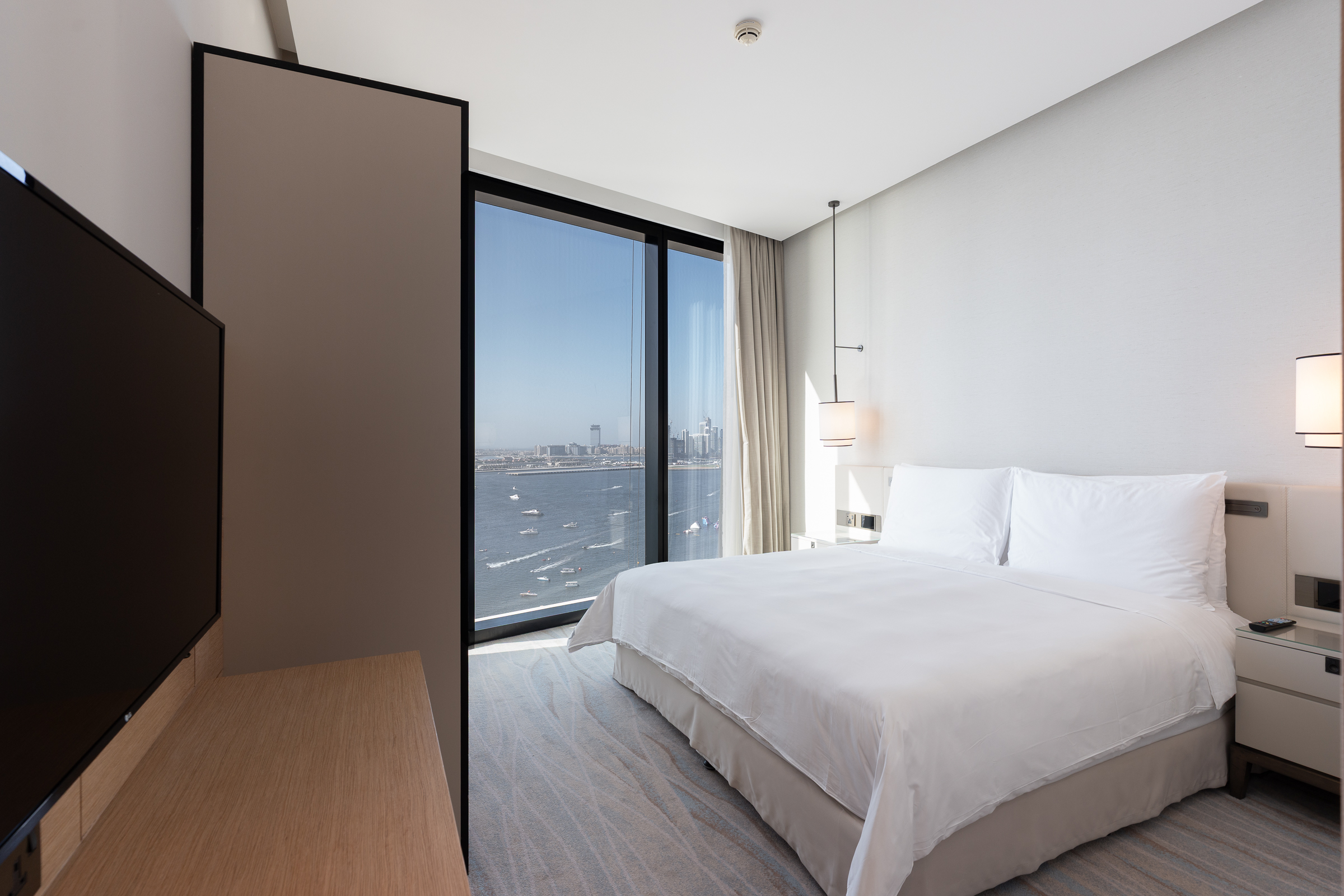  Fully-Serviced Branded Home With Sea Views in JBR - 物件實景