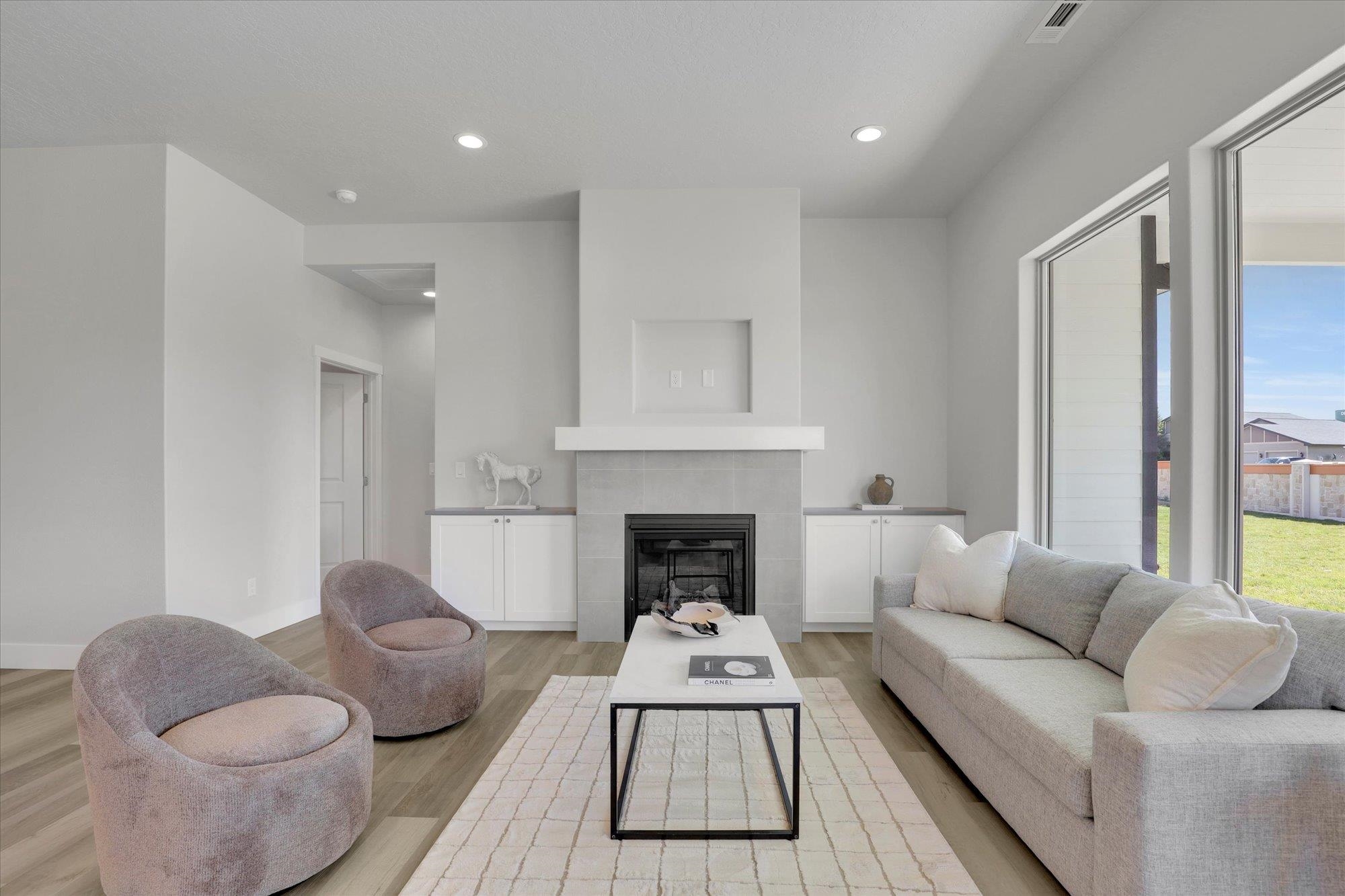 Deer Park, Washington, 99006, United States, 3 Bedrooms Bedrooms, ,2 BathroomsBathrooms,Residential,For Sale,1996180