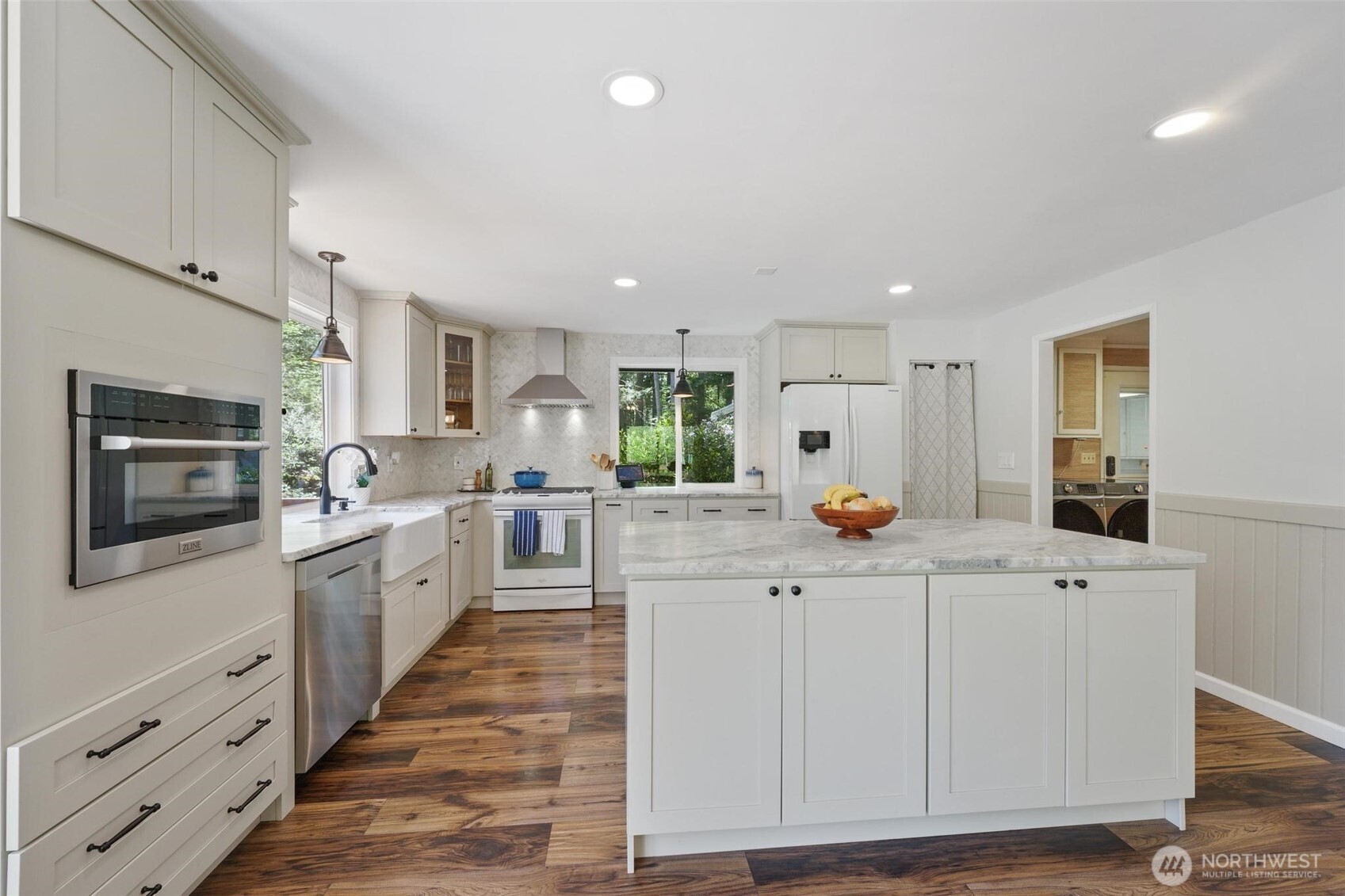 Gig Harbor, Washington, 98332, United States, 3 Bedrooms Bedrooms, ,1 BathroomBathrooms,Residential,For Sale,1907561