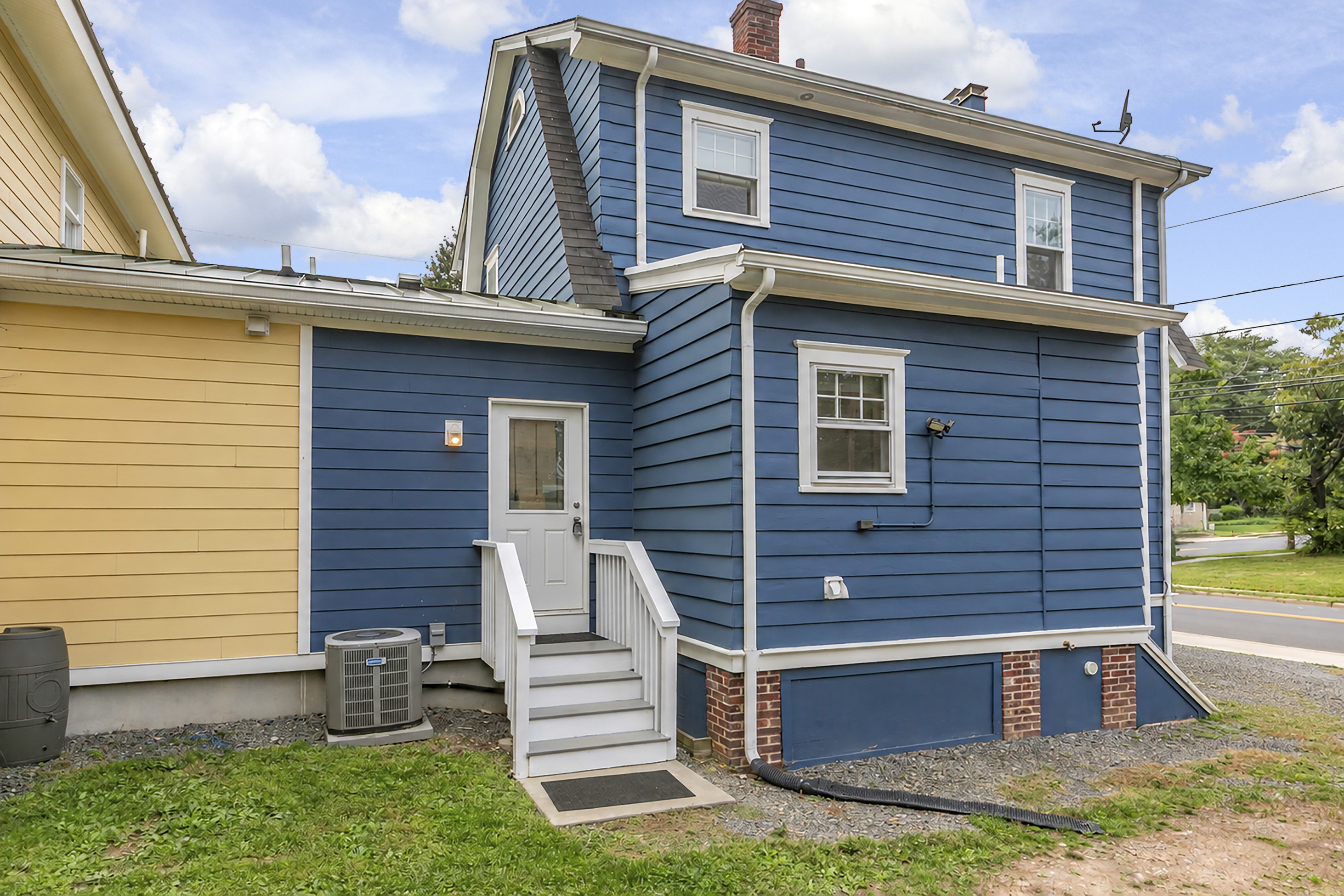  Pretty Porch, Polished Wood Floors, Prime Princeton Location - 物件實景