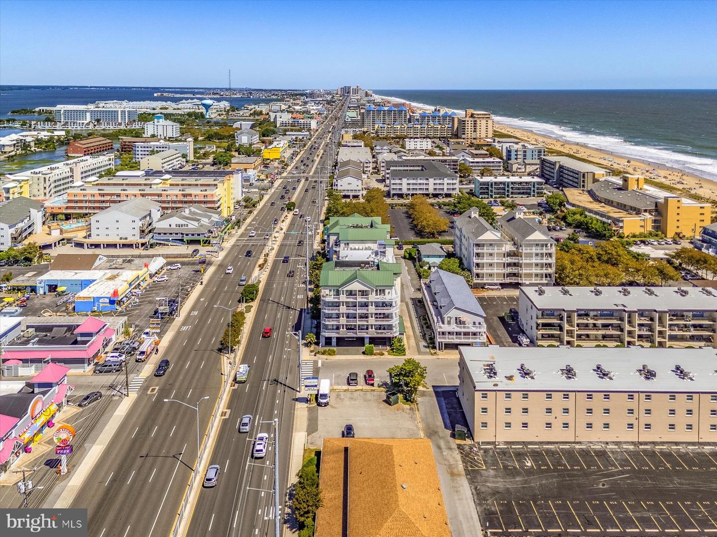 Ocean City, Maryland, 21842, United States, 3 Bedrooms Bedrooms, ,2 BathroomsBathrooms,Residential,For Sale,1947953