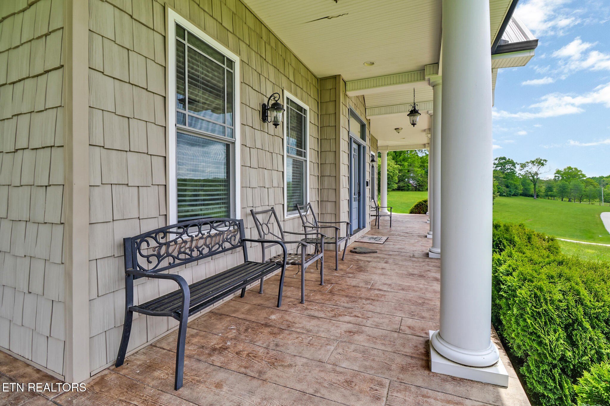 Crossville, Tennessee, 38555, United States, 3 Bedrooms Bedrooms, ,4 BathroomsBathrooms,Residential,For Sale,1977944