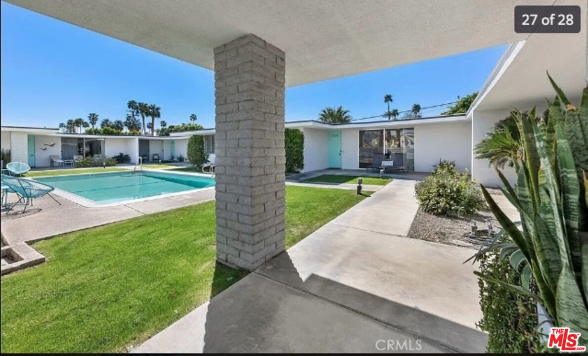 Palm Desert, California, 92260, United States, 2 Bedrooms Bedrooms, ,3 BathroomsBathrooms,Residential,For Sale,1840137