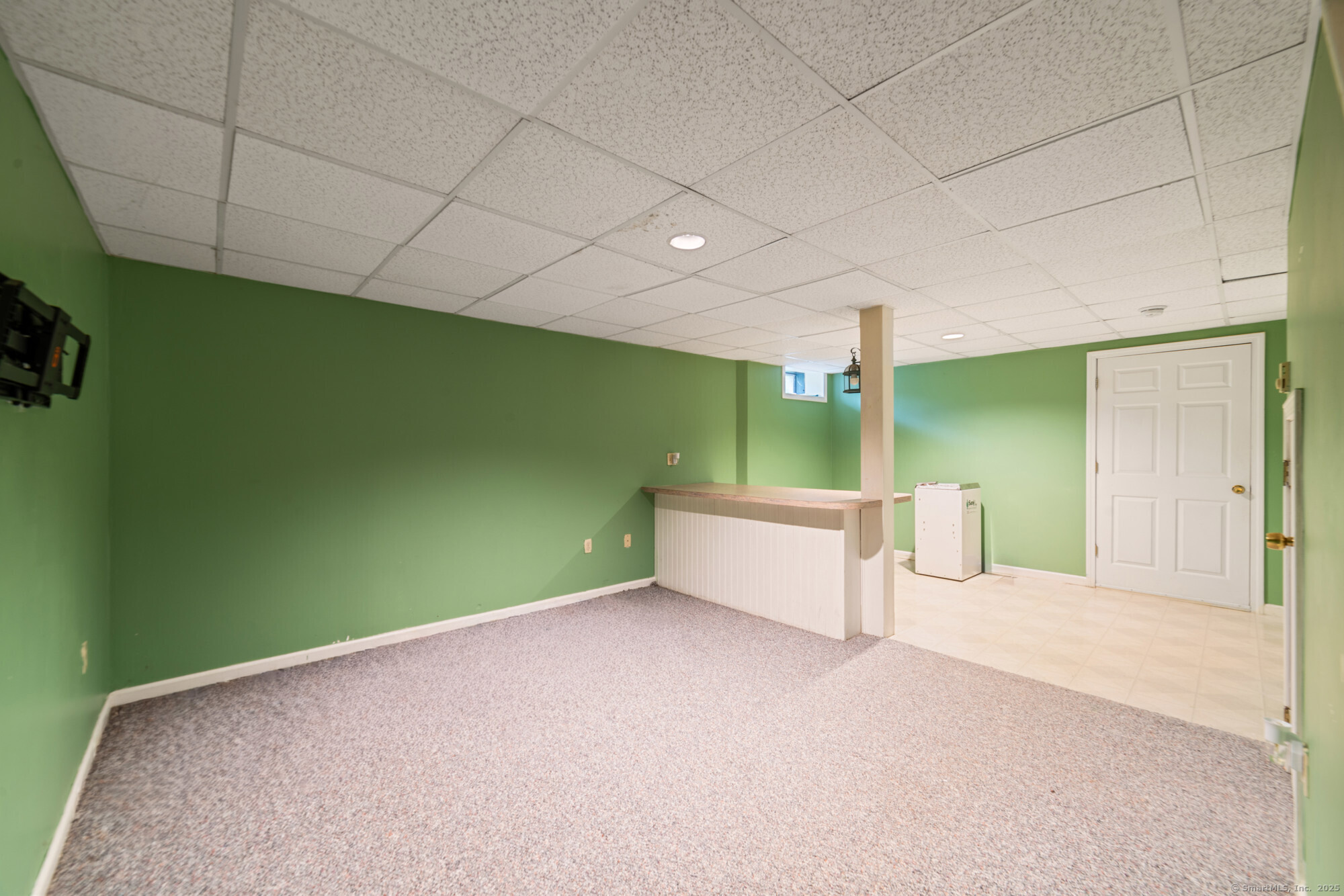 Woodbury, Connecticut, 06798, United States, 4 Bedrooms Bedrooms, ,3 BathroomsBathrooms,Residential,For Sale,1998310