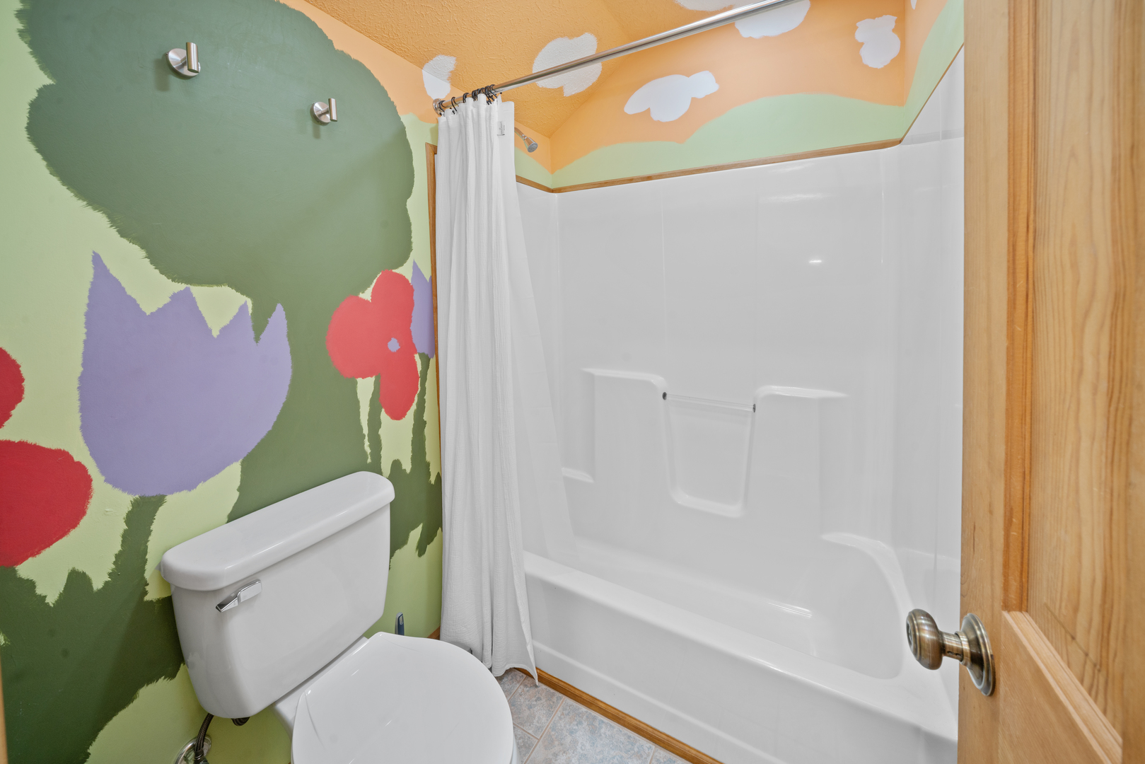 Elburn, Illinois, 60119, United States, 5 Bedrooms Bedrooms, ,3 BathroomsBathrooms,Residential,For Sale,1986331