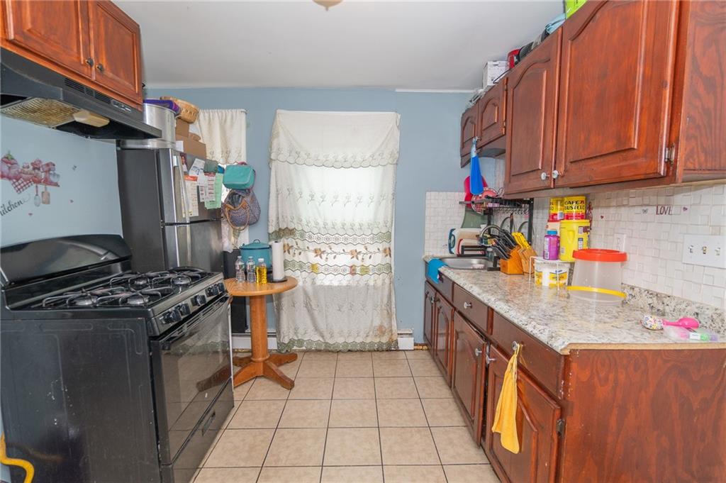 Providence, Rhode Island, 02907, United States, 9 Bedrooms Bedrooms, ,3 BathroomsBathrooms,Residential,For Sale,1931213