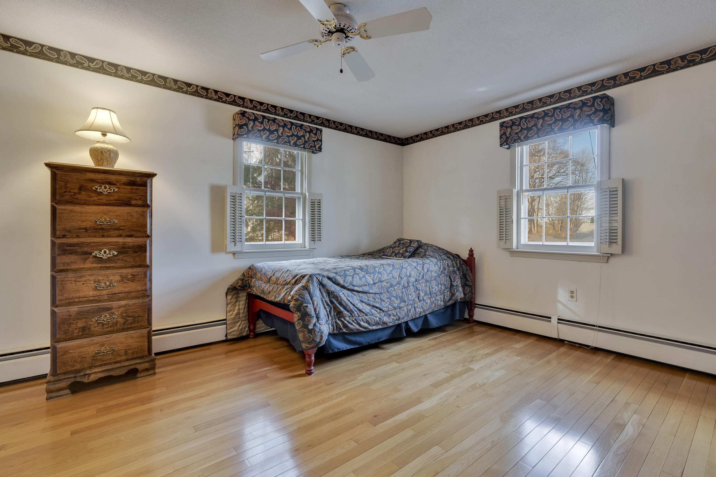 Biddeford, Maine, 04005, United States, 4 Bedrooms Bedrooms, ,2 BathroomsBathrooms,Residential,For Sale,1998354