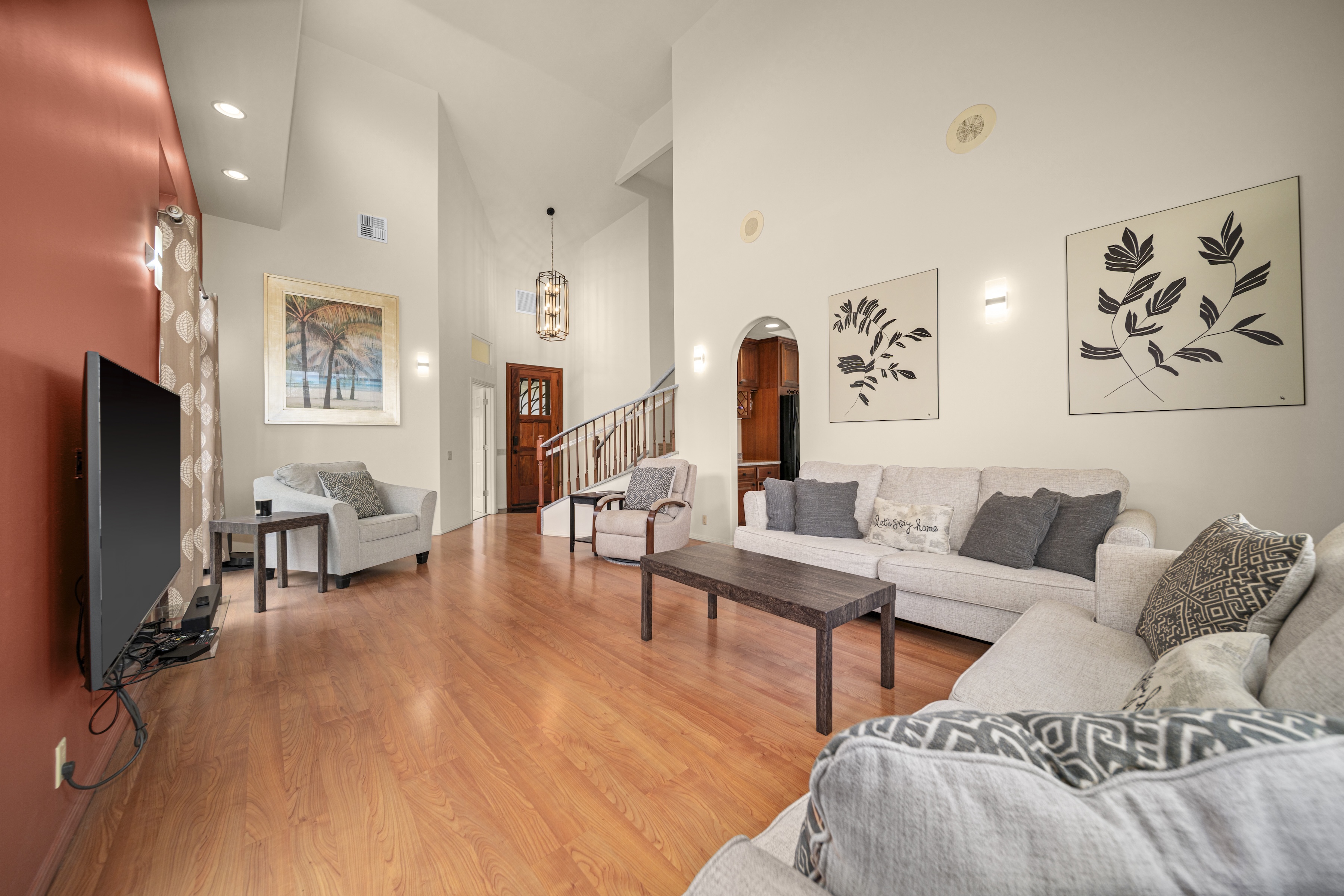  Pride of ownership explains this 4 bedroom 2.5 bath home & backyard - 物件實景